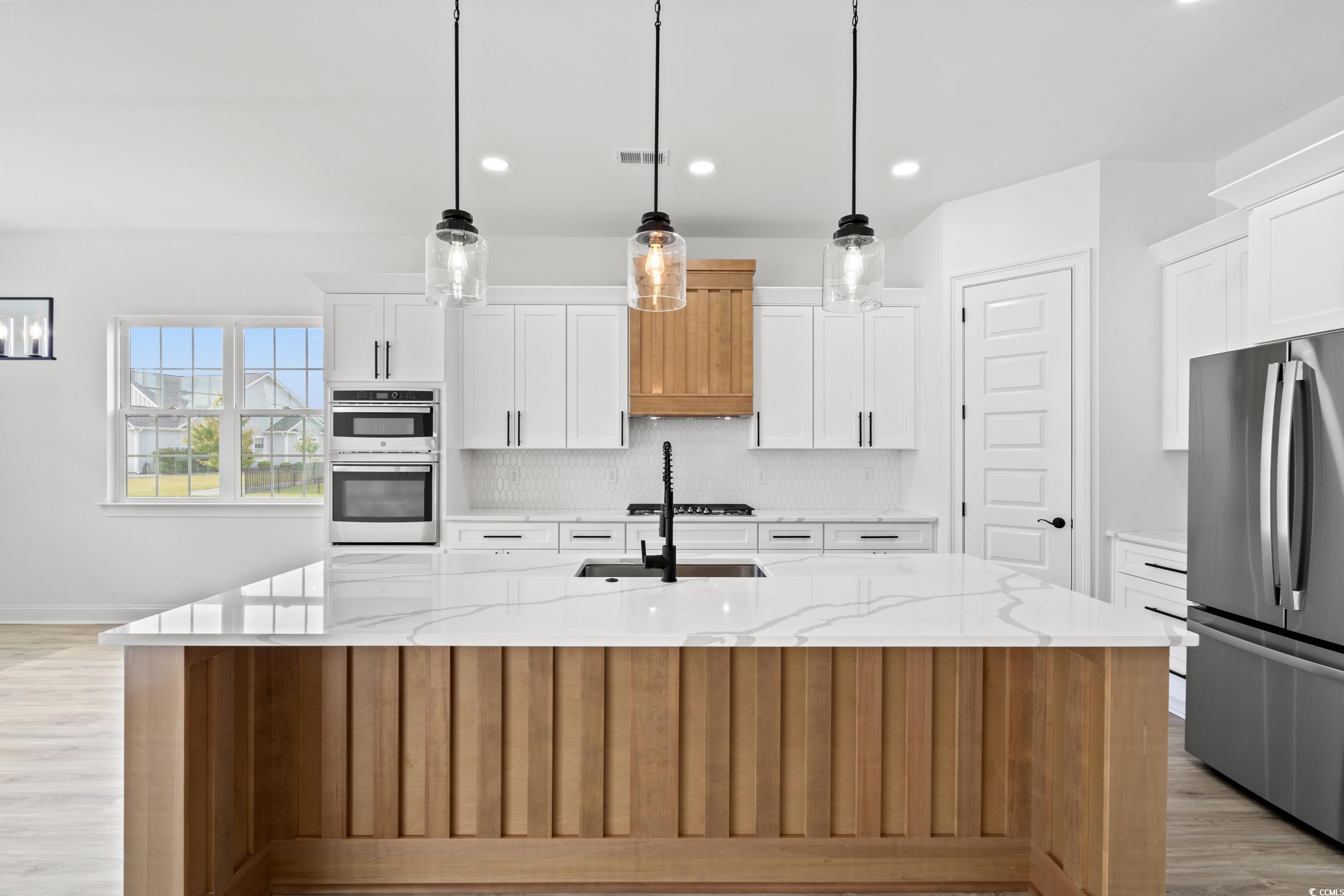 1009 Englemann Oak Dr.