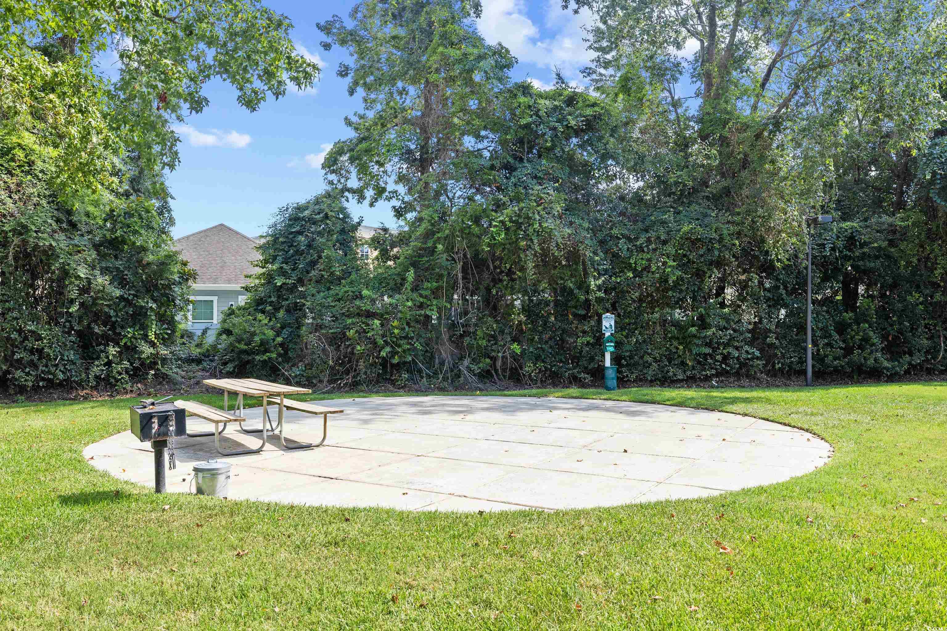 204 Landing Rd. Unit: E