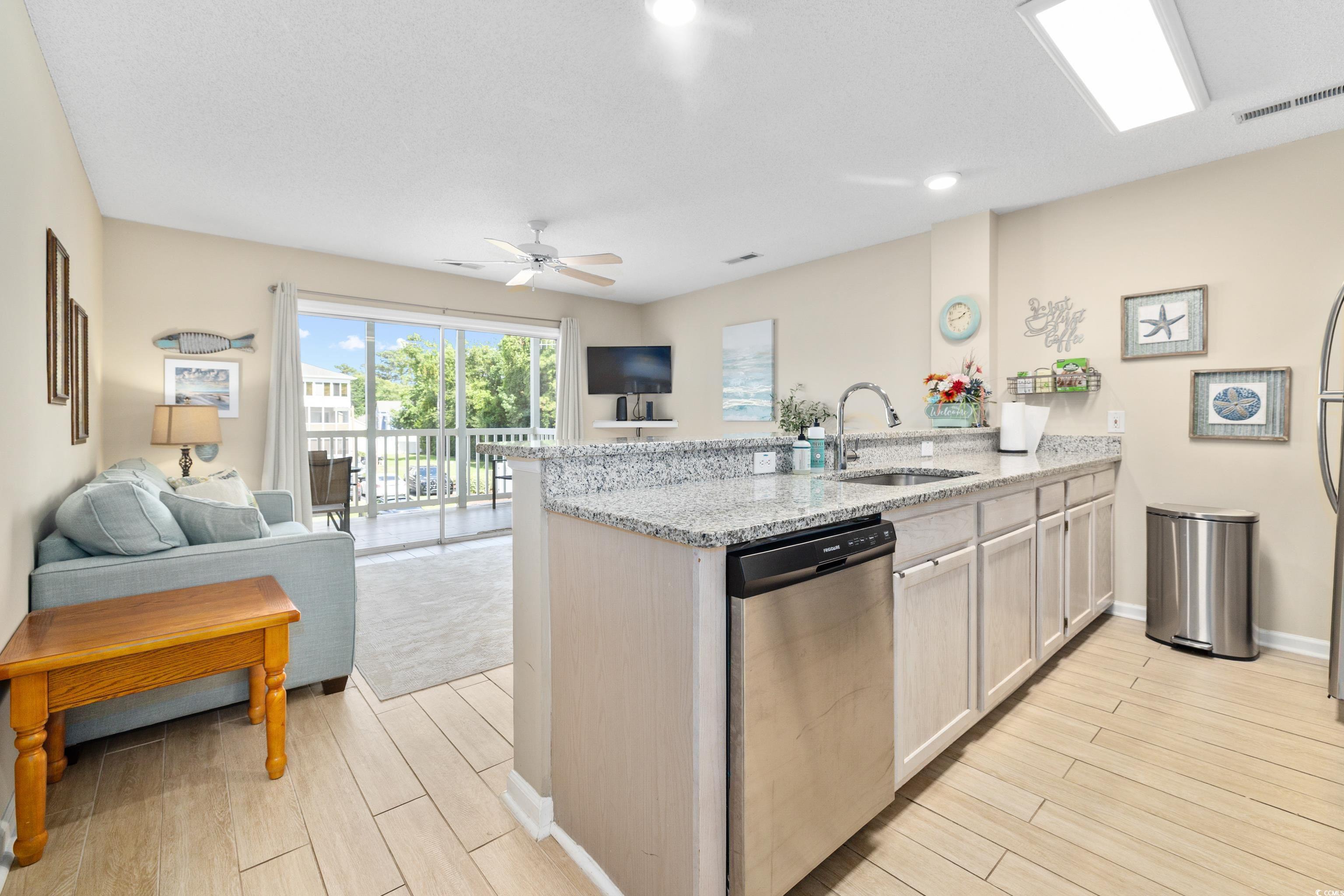 204 Landing Rd. Unit: E