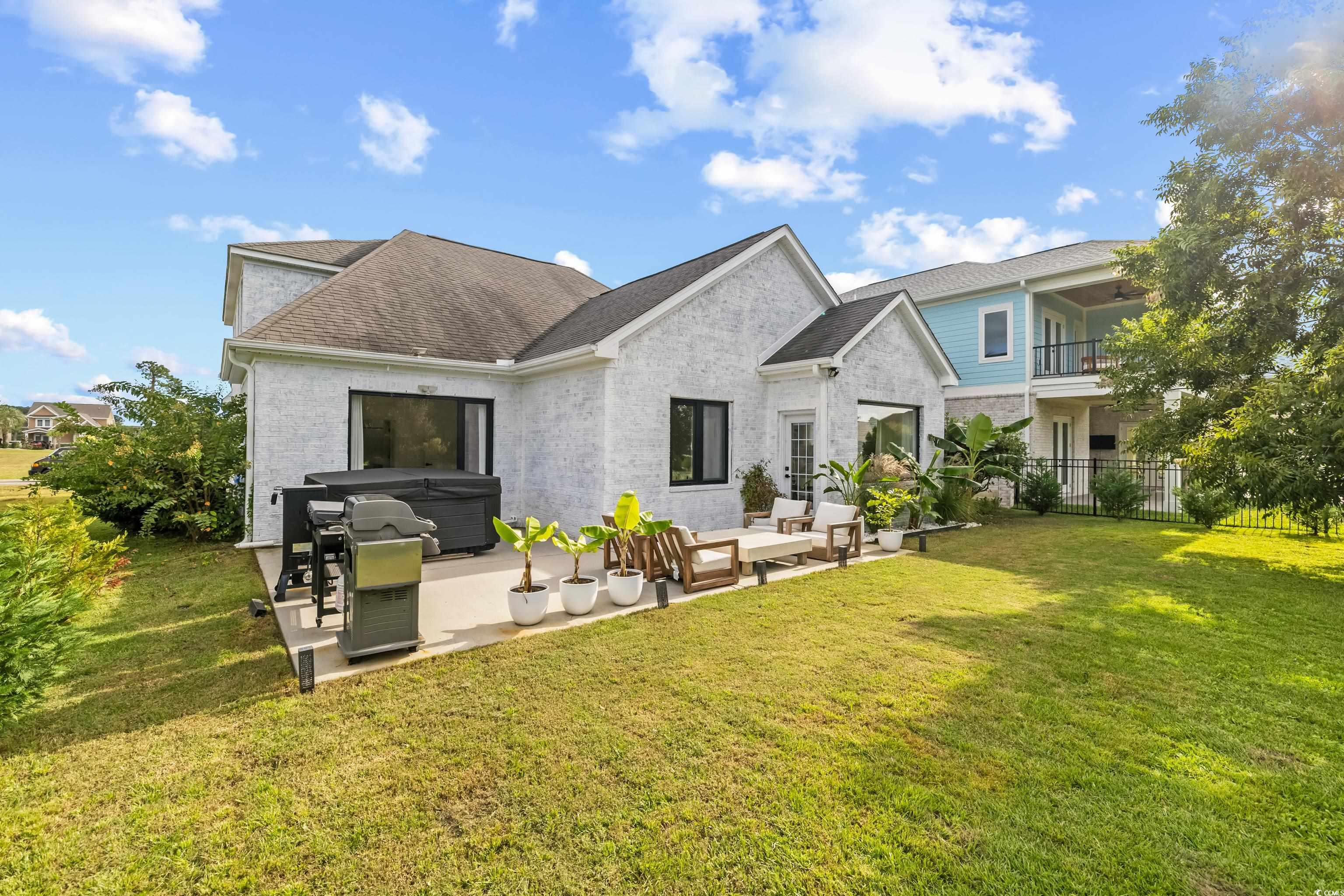 987 Shipmaster Ave.