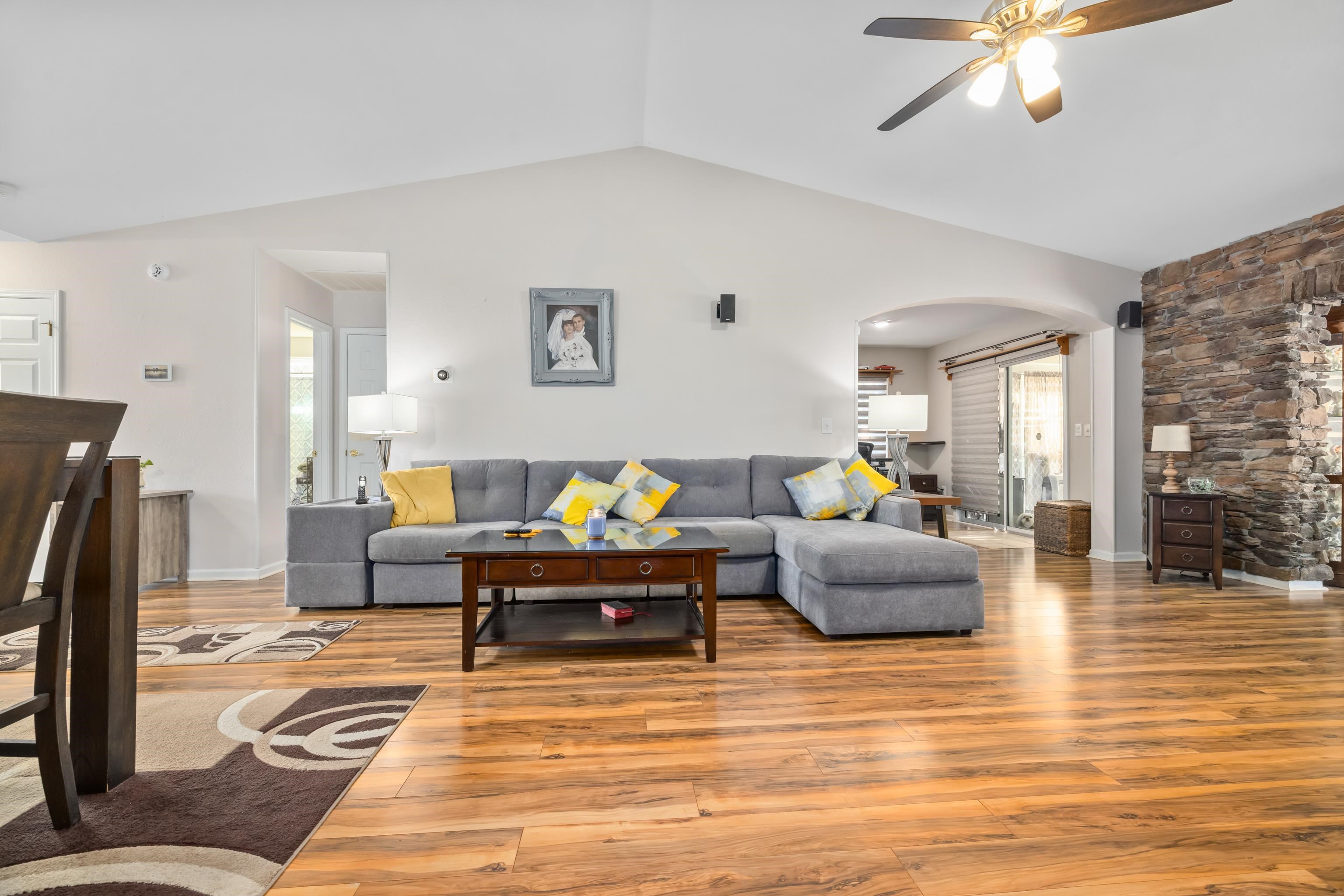 328 McKendree Ln.