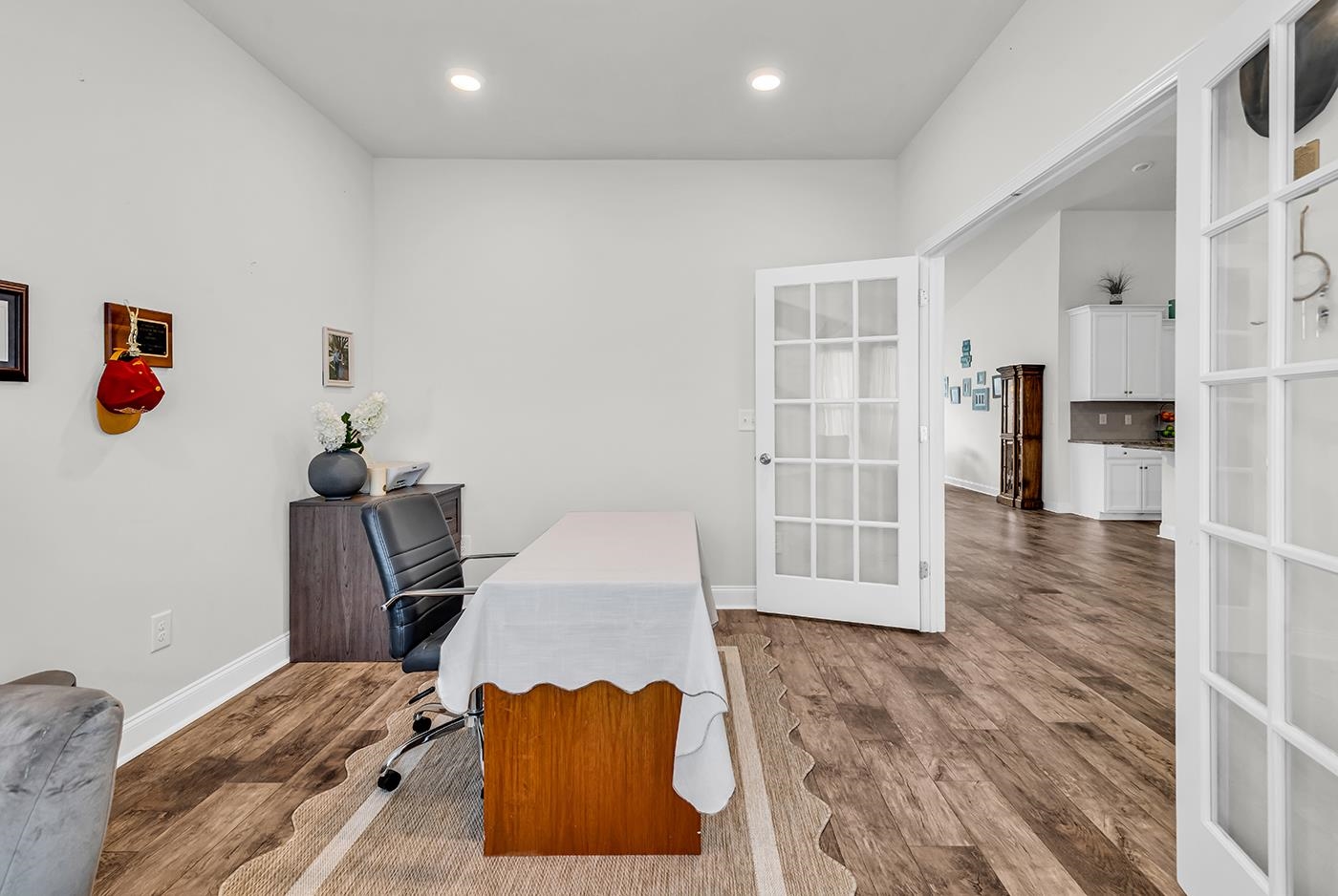 1207 Ficus Dr.