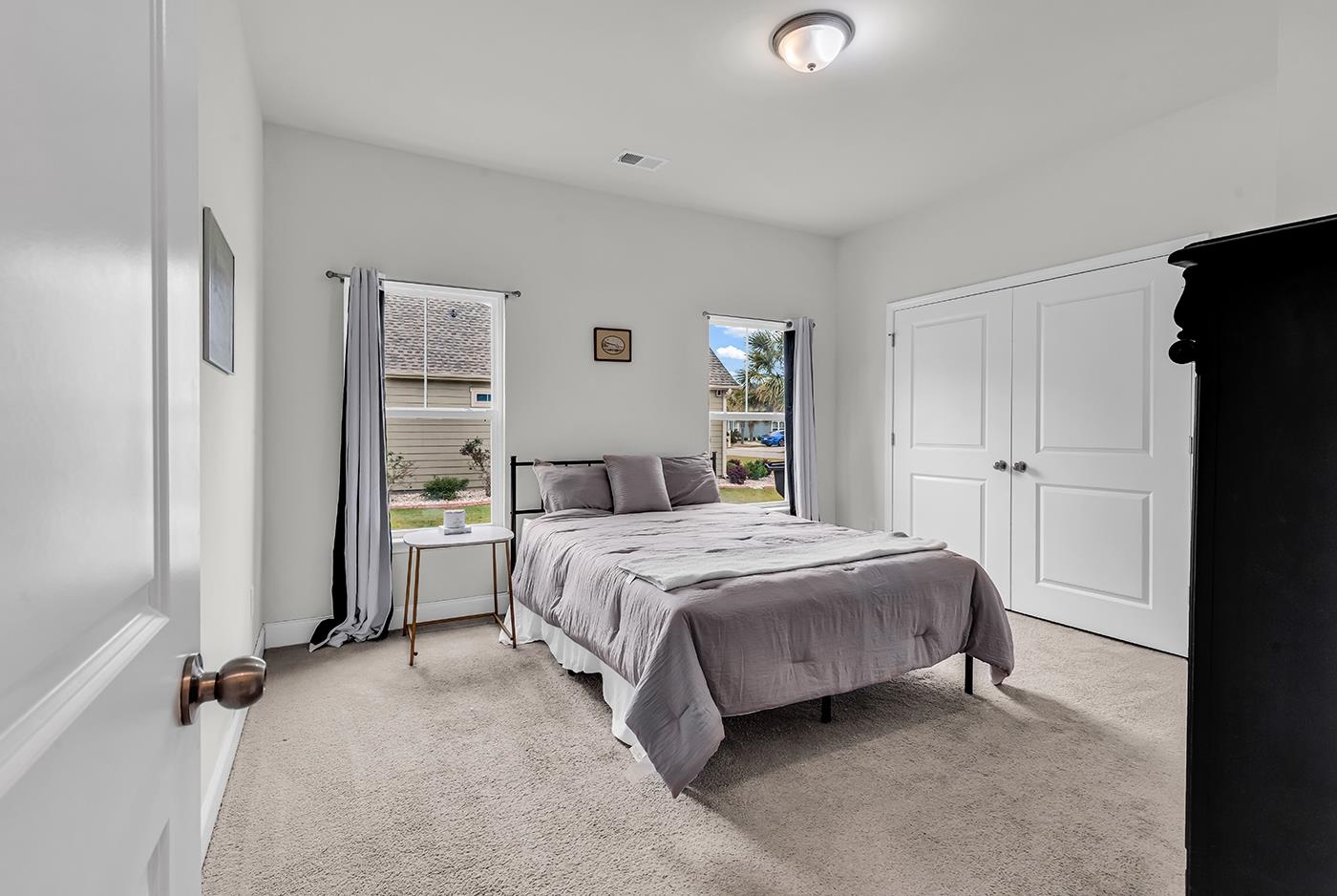 1207 Ficus Dr.