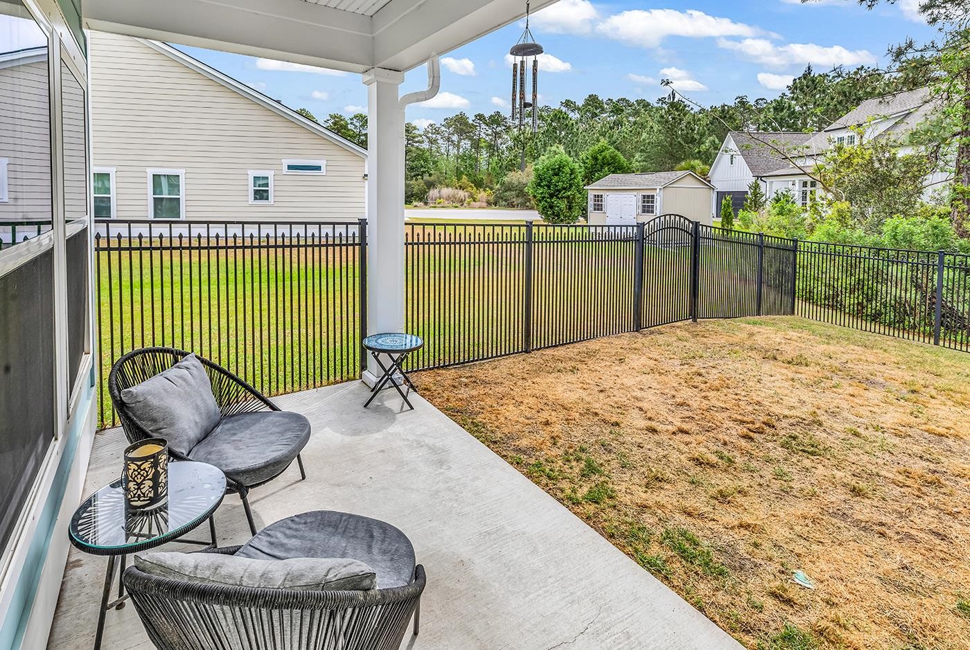 1207 Ficus Dr.