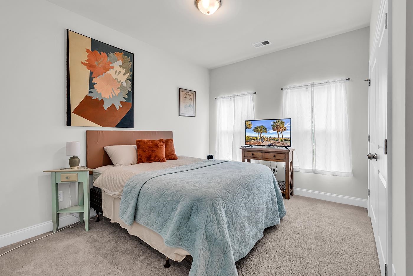 1207 Ficus Dr.
