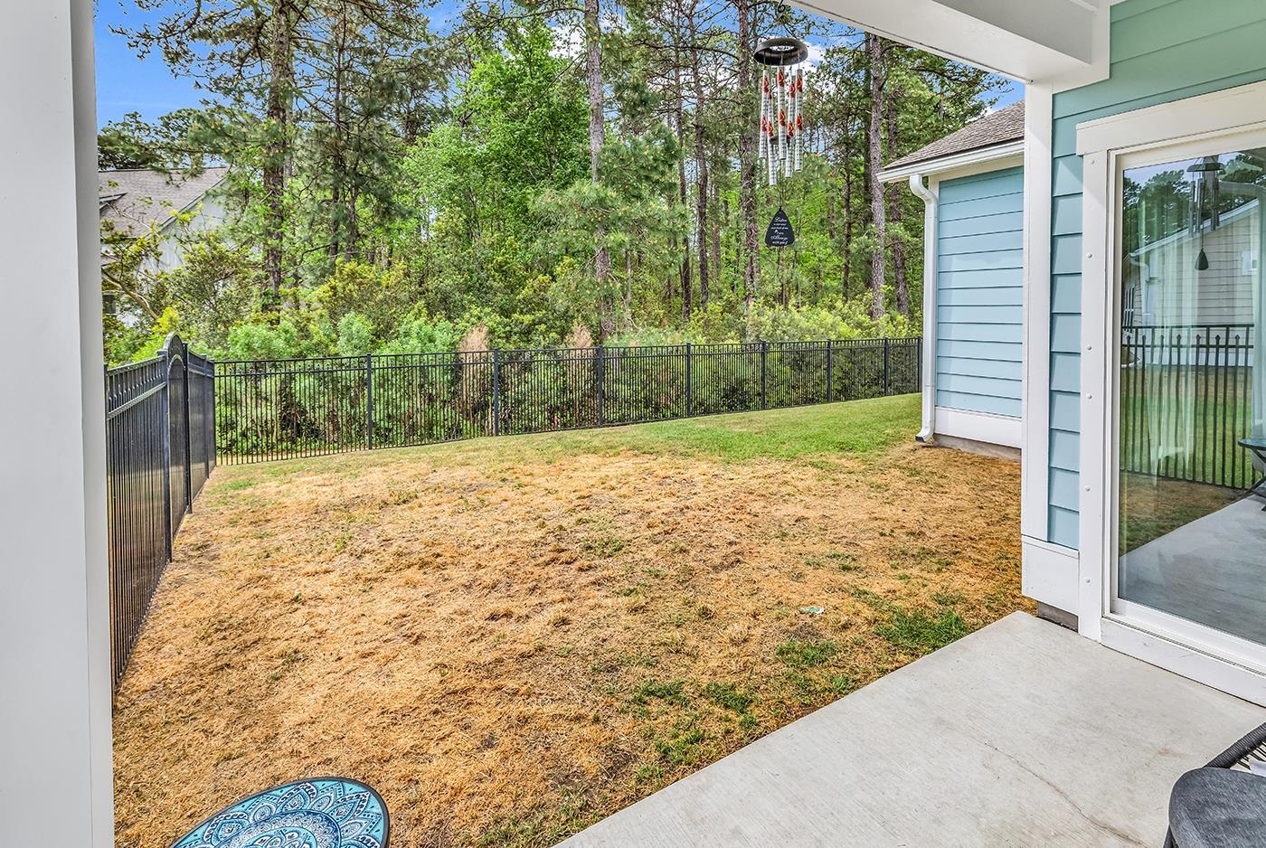 1207 Ficus Dr.