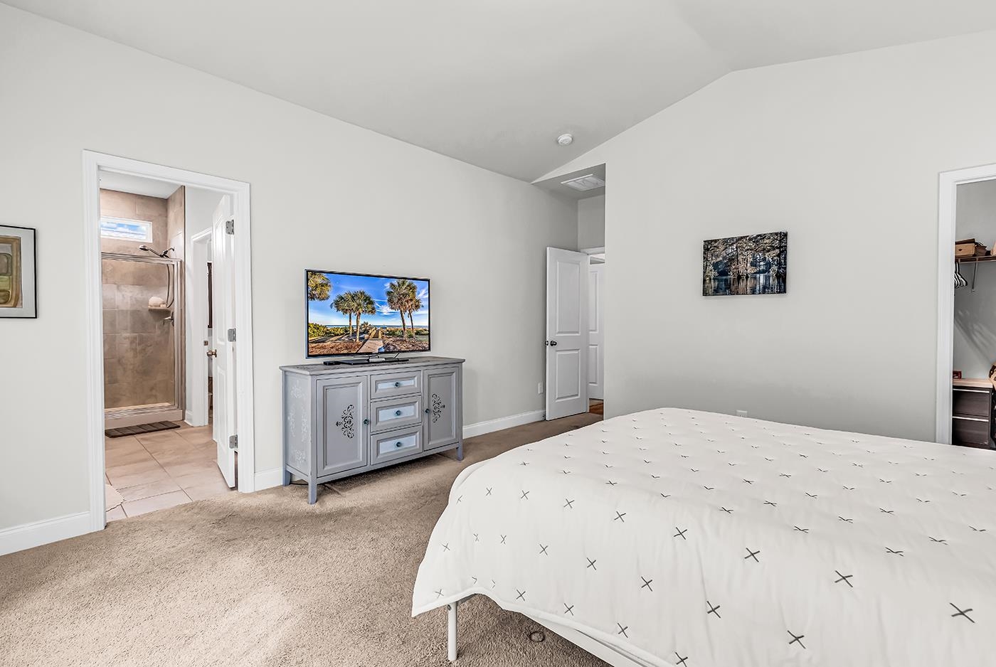 1207 Ficus Dr.