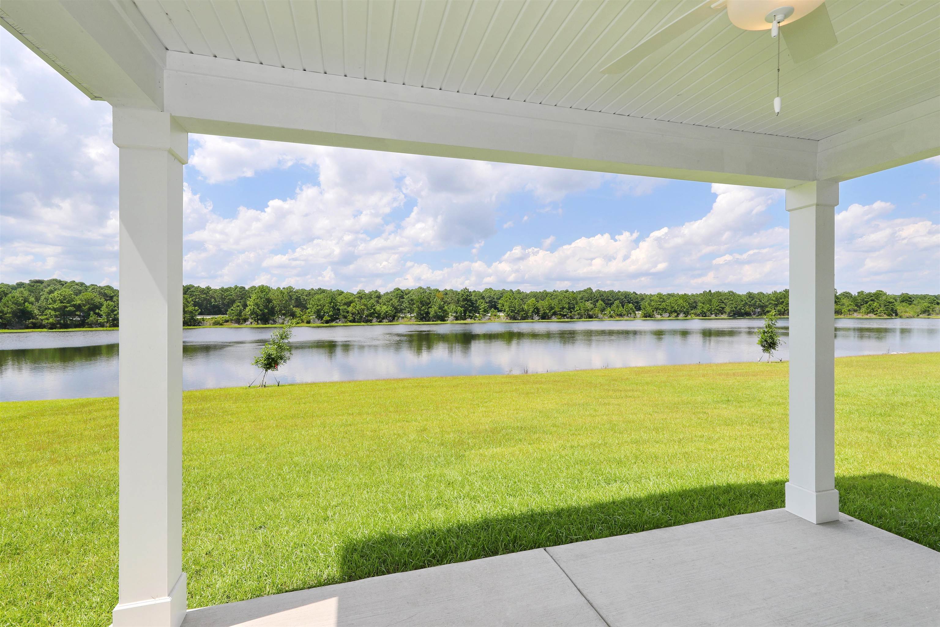 6132 Zoe Way