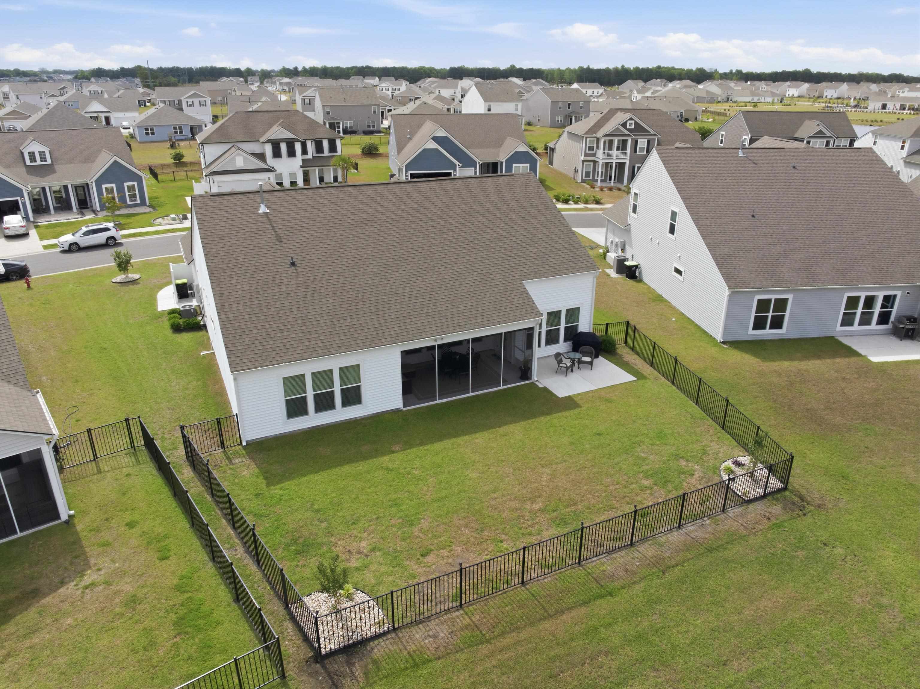 473 Noah Ave.