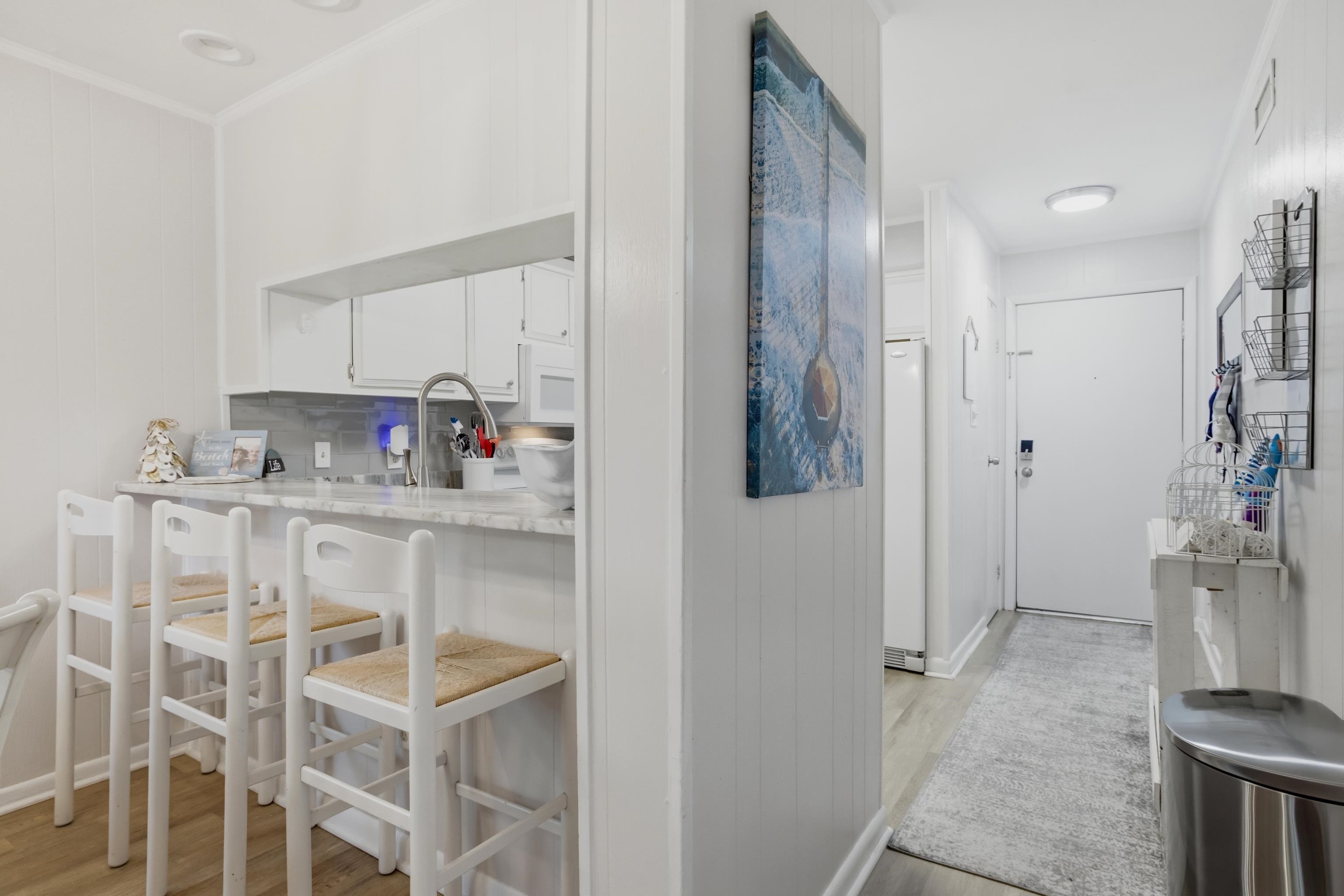 9501 Shore Dr. Unit: B-222