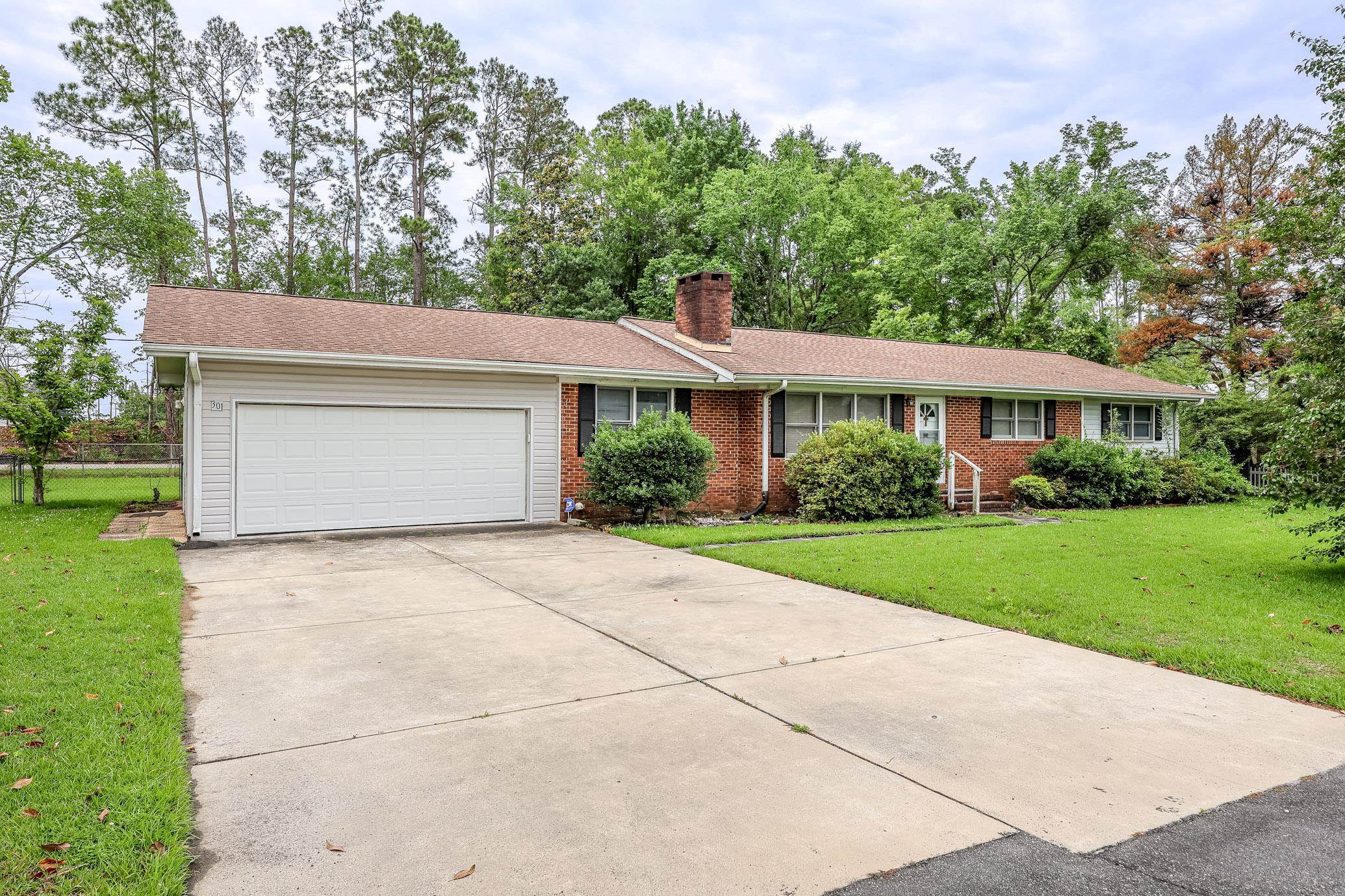301 Waterside Dr.