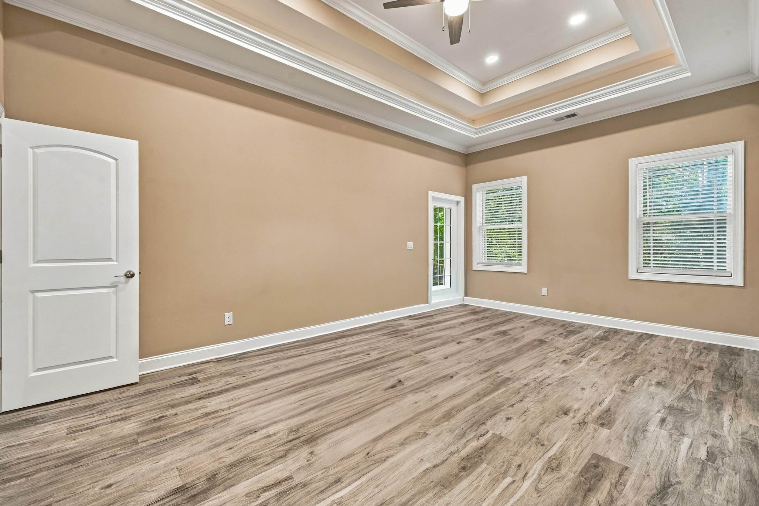 1024 Muscovy Pl.