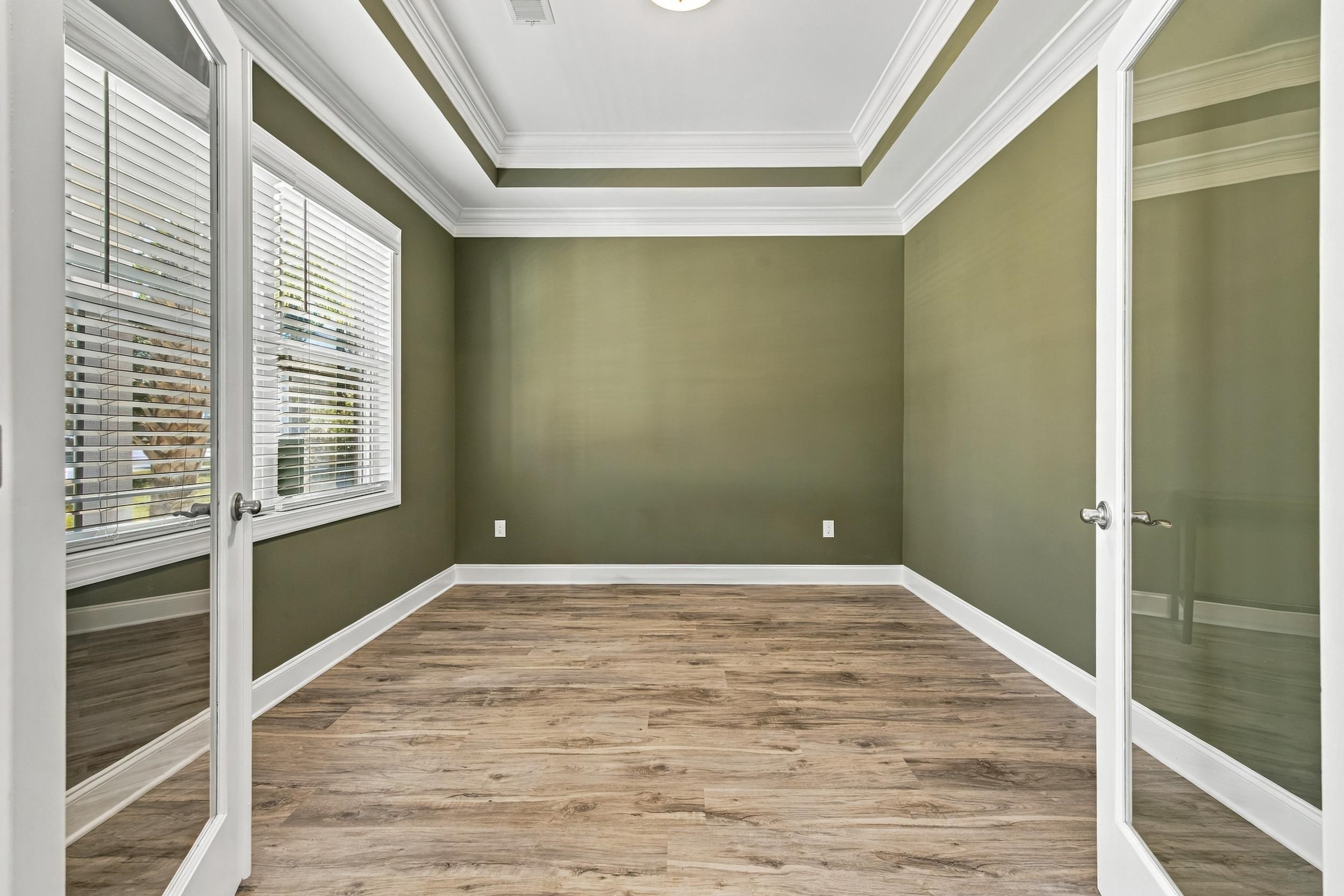 1024 Muscovy Pl.