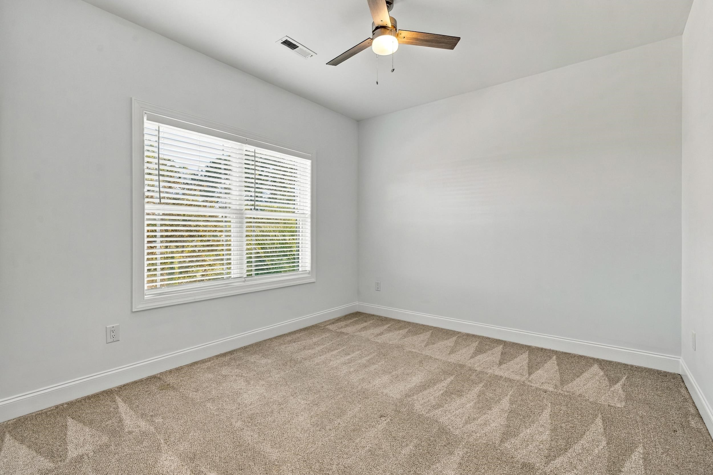 1024 Muscovy Pl.