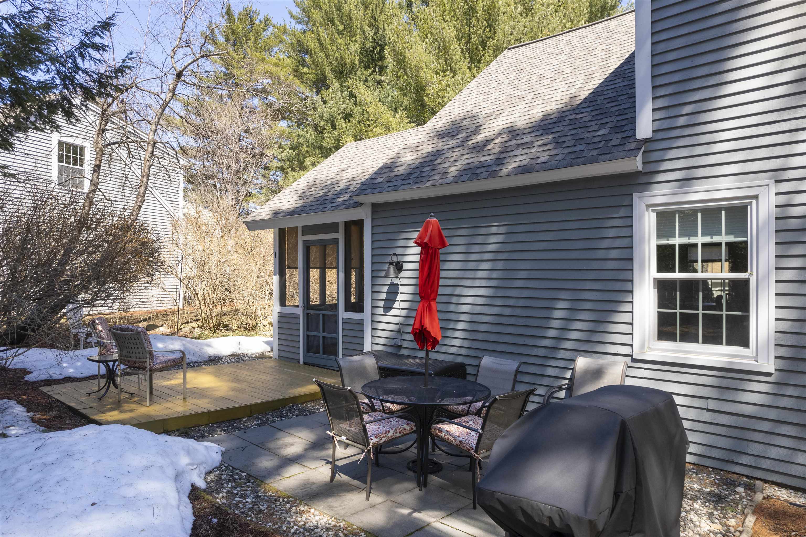 2761 Lake Shore Road Unit: 34