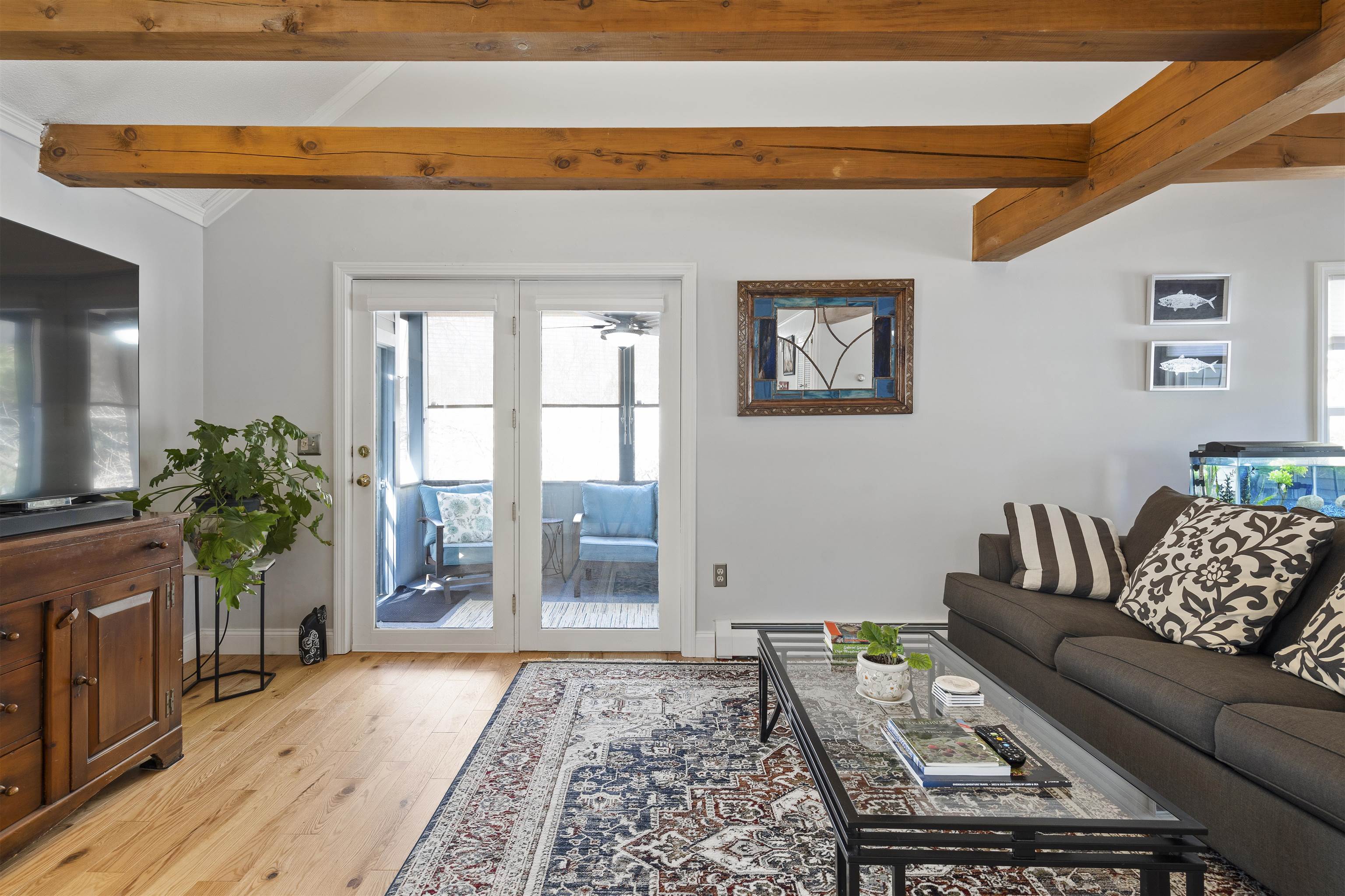 2761 Lake Shore Road Unit: 34