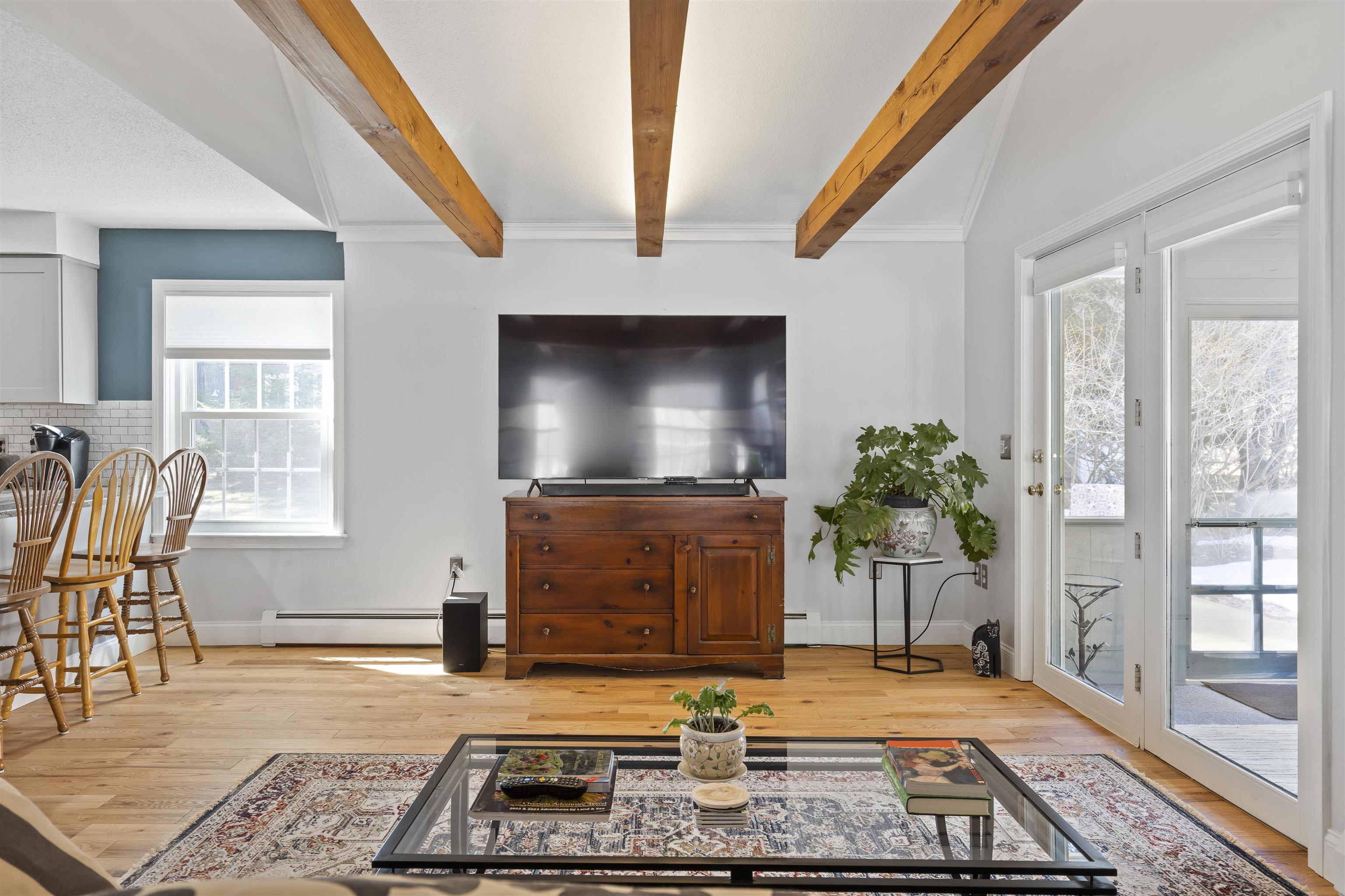2761 Lake Shore Road Unit: 34