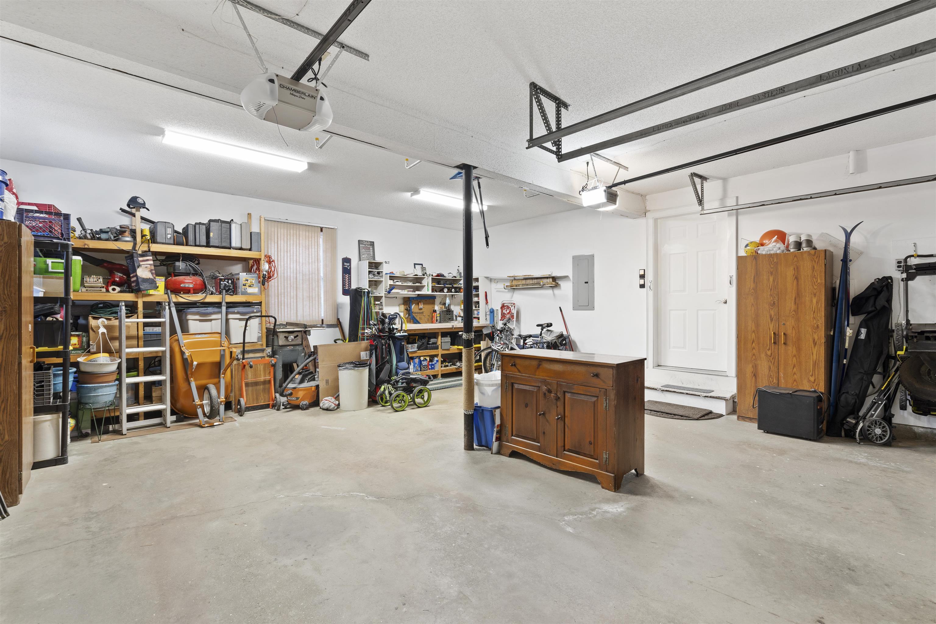 2761 Lake Shore Road Unit: 34