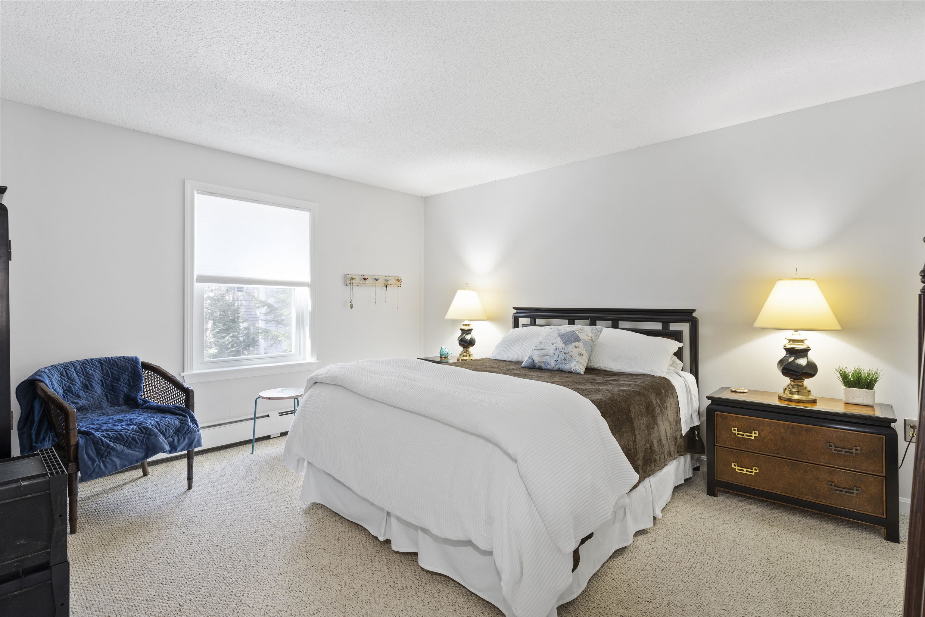 2761 Lake Shore Road Unit: 34