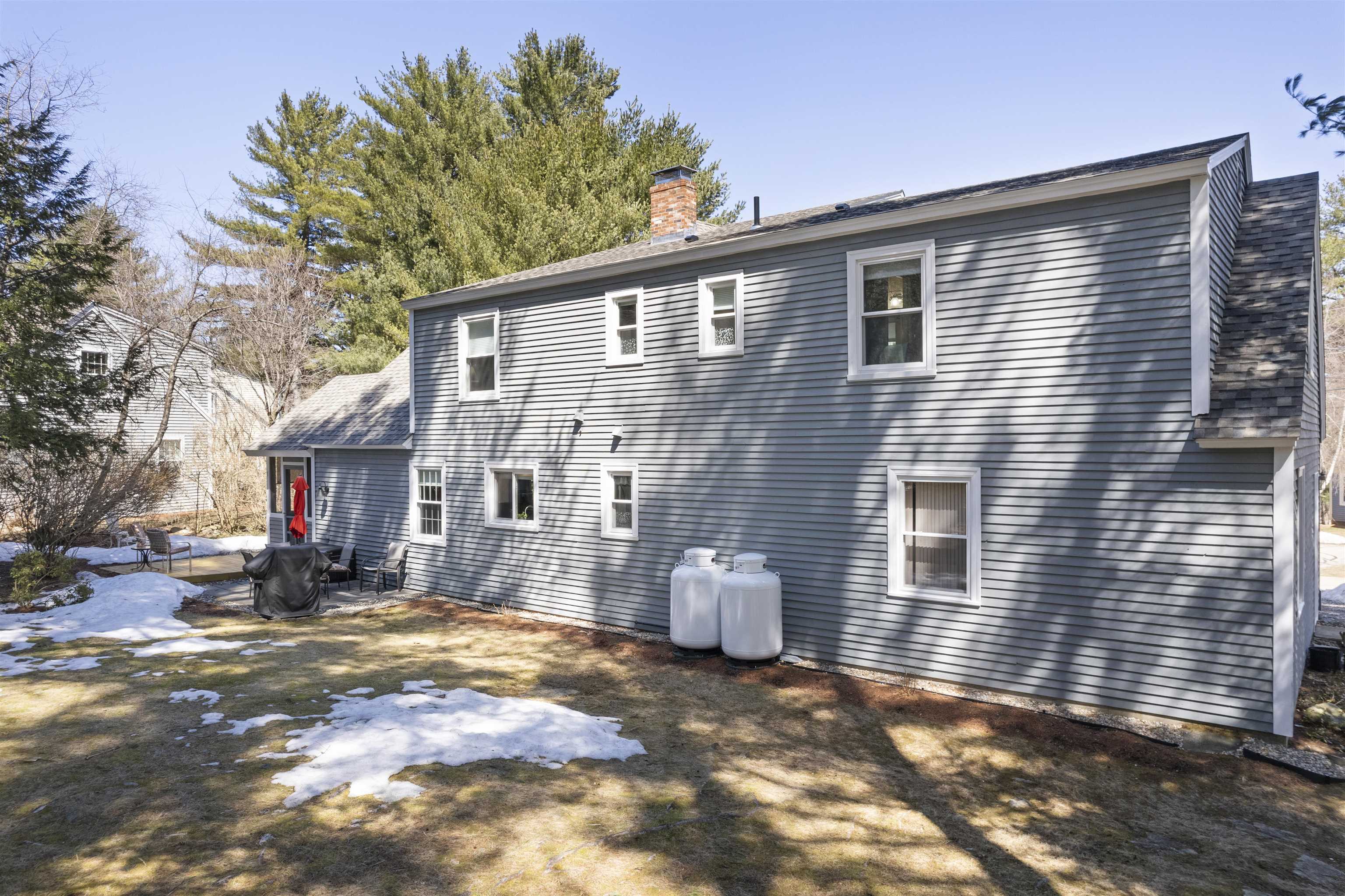 2761 Lake Shore Road Unit: 34