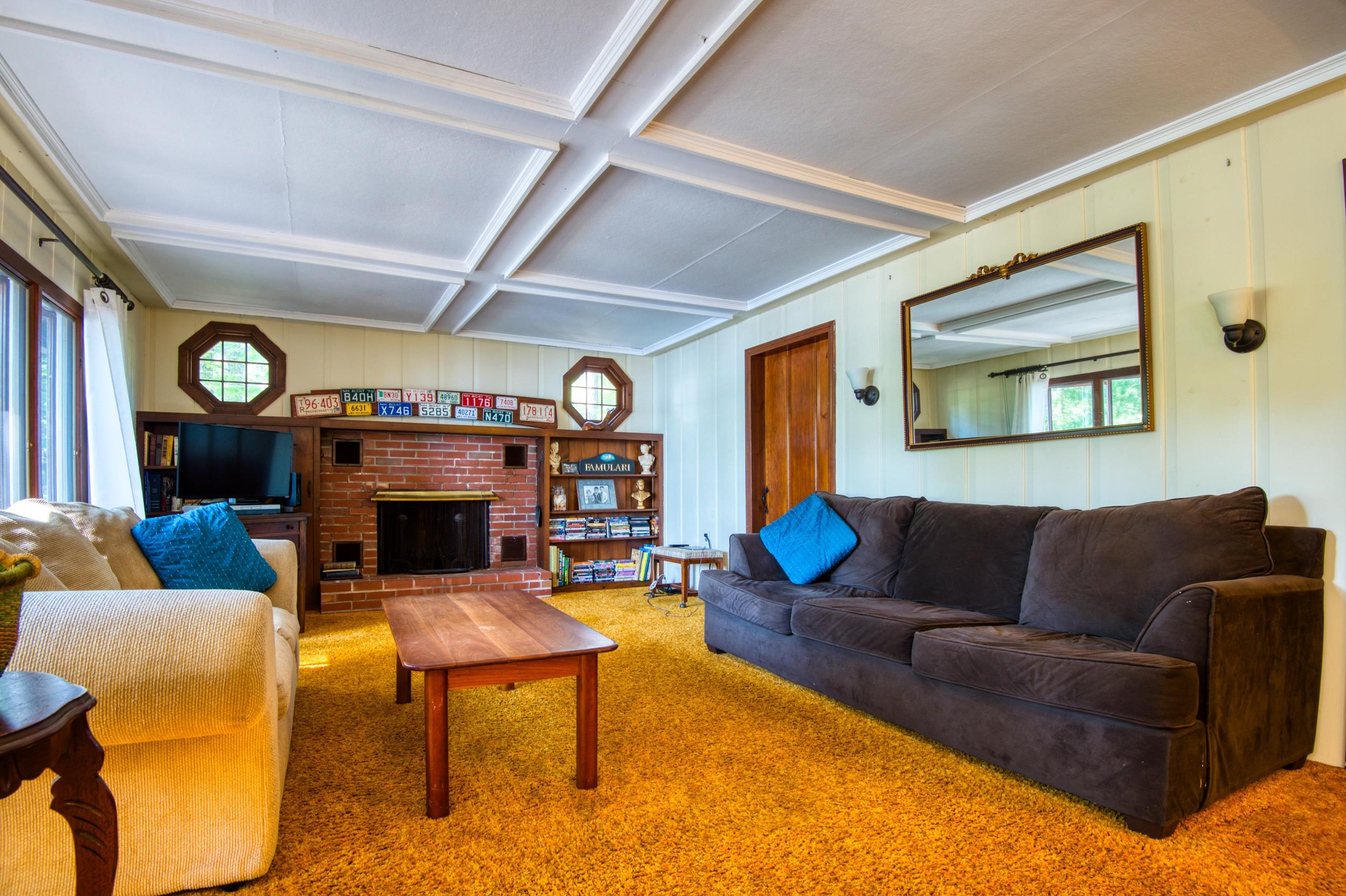 271 W Bay Road