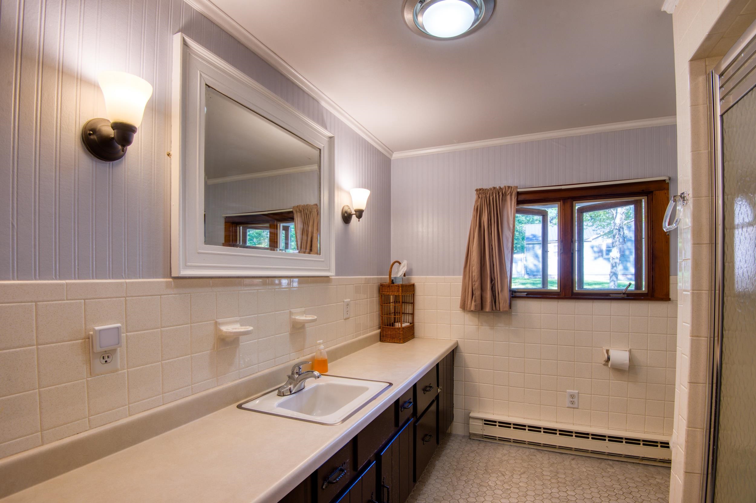 271 W Bay Road