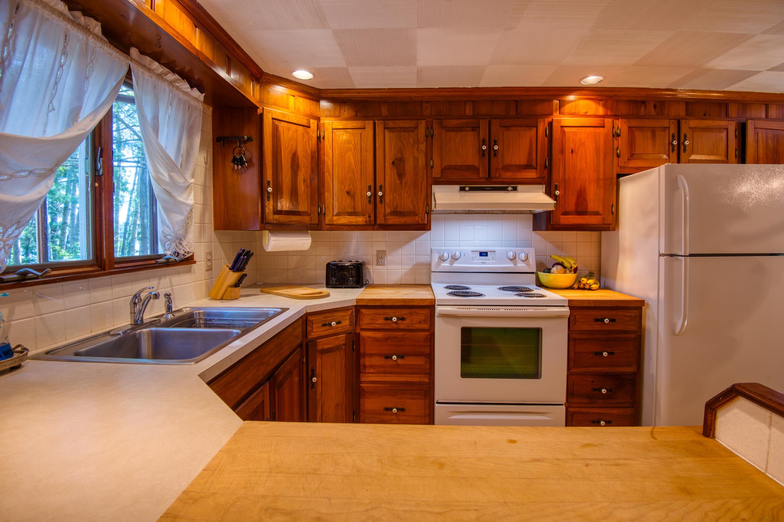 271 W Bay Road