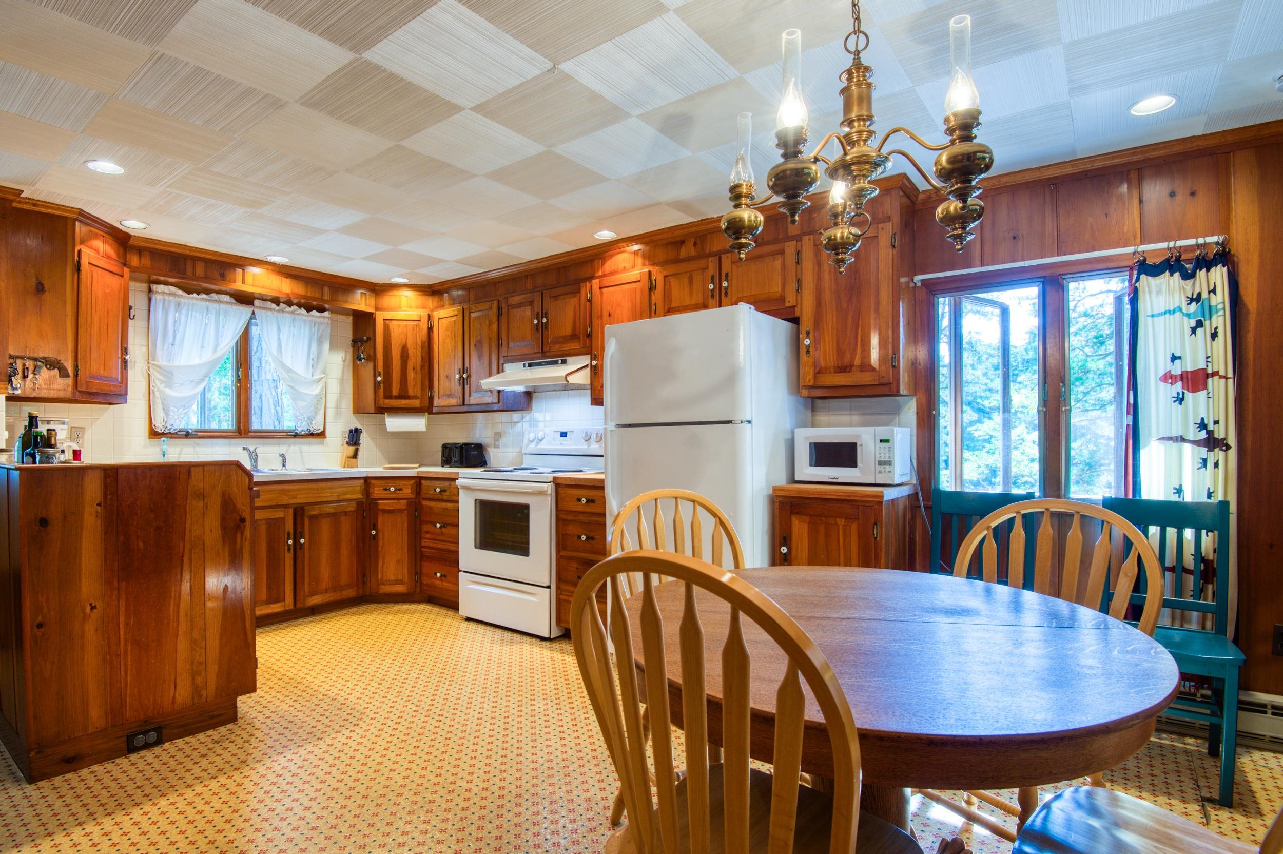271 W Bay Road