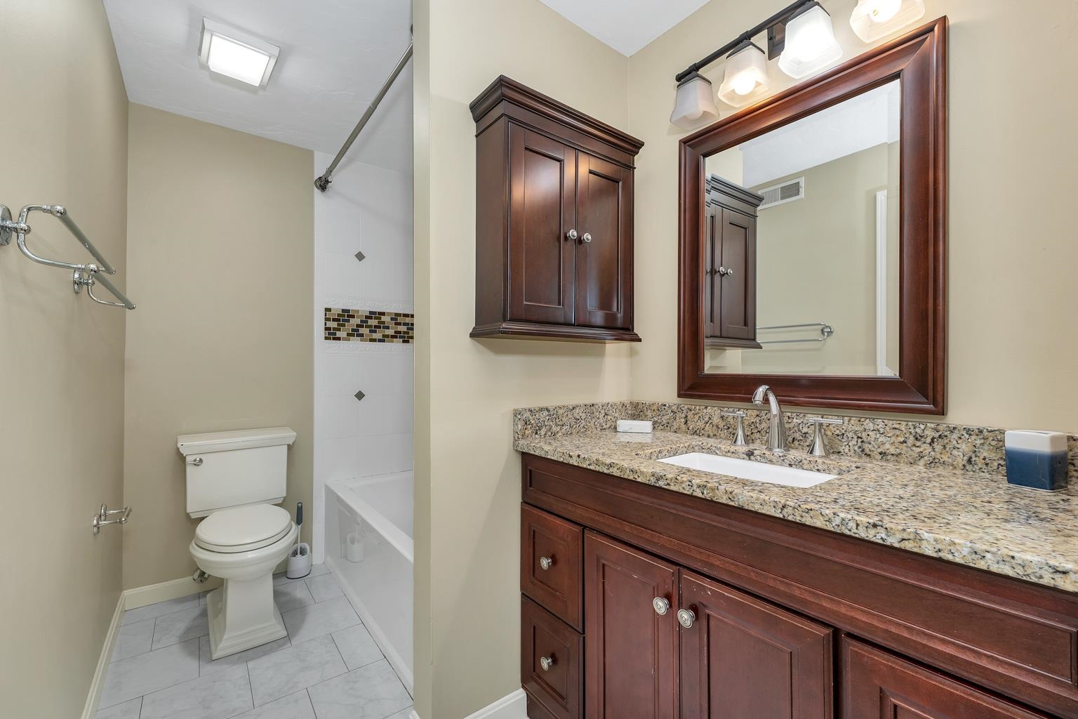 161 Endicott Street Unit: 3