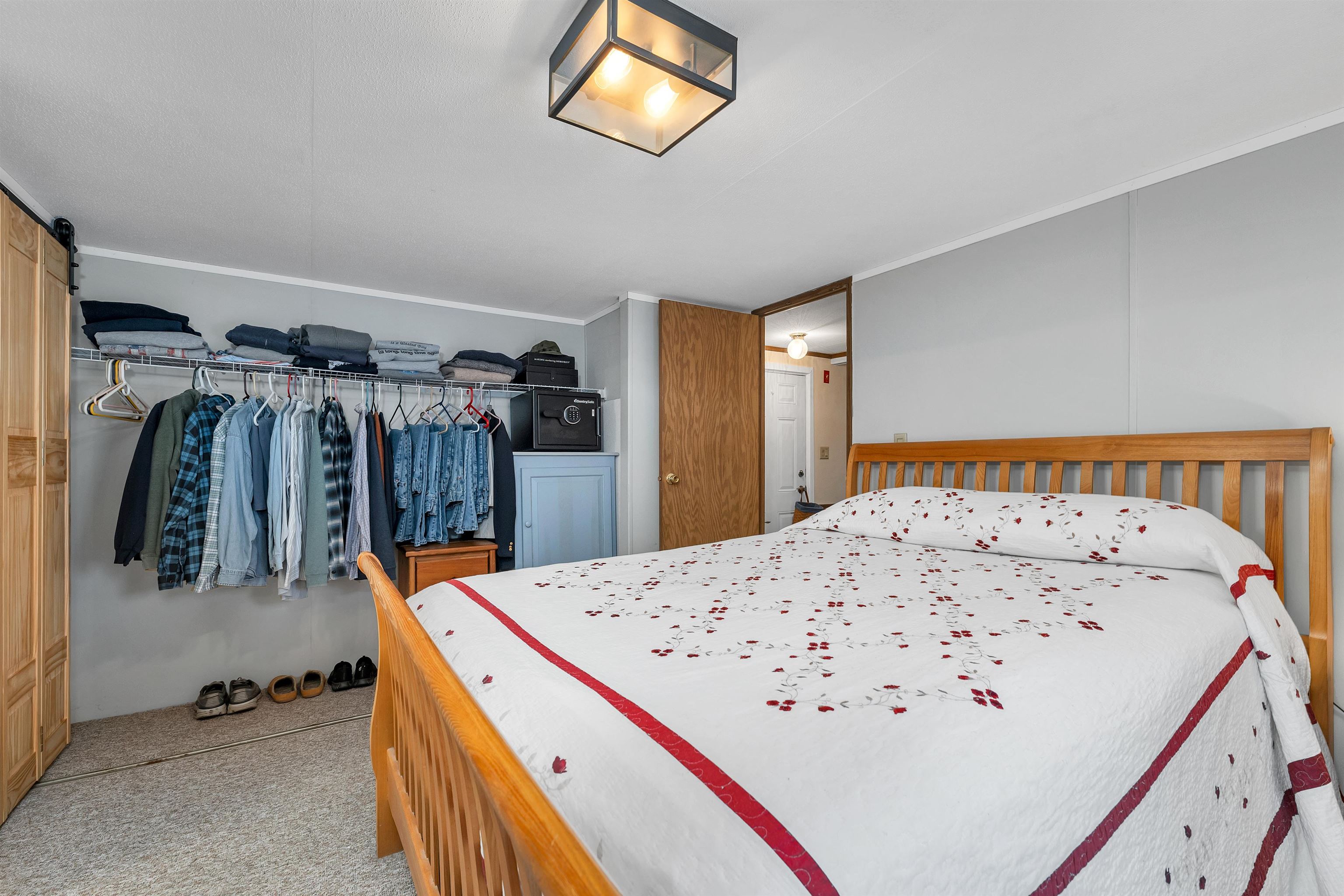 320 Old Lake Shore Road Unit: 11