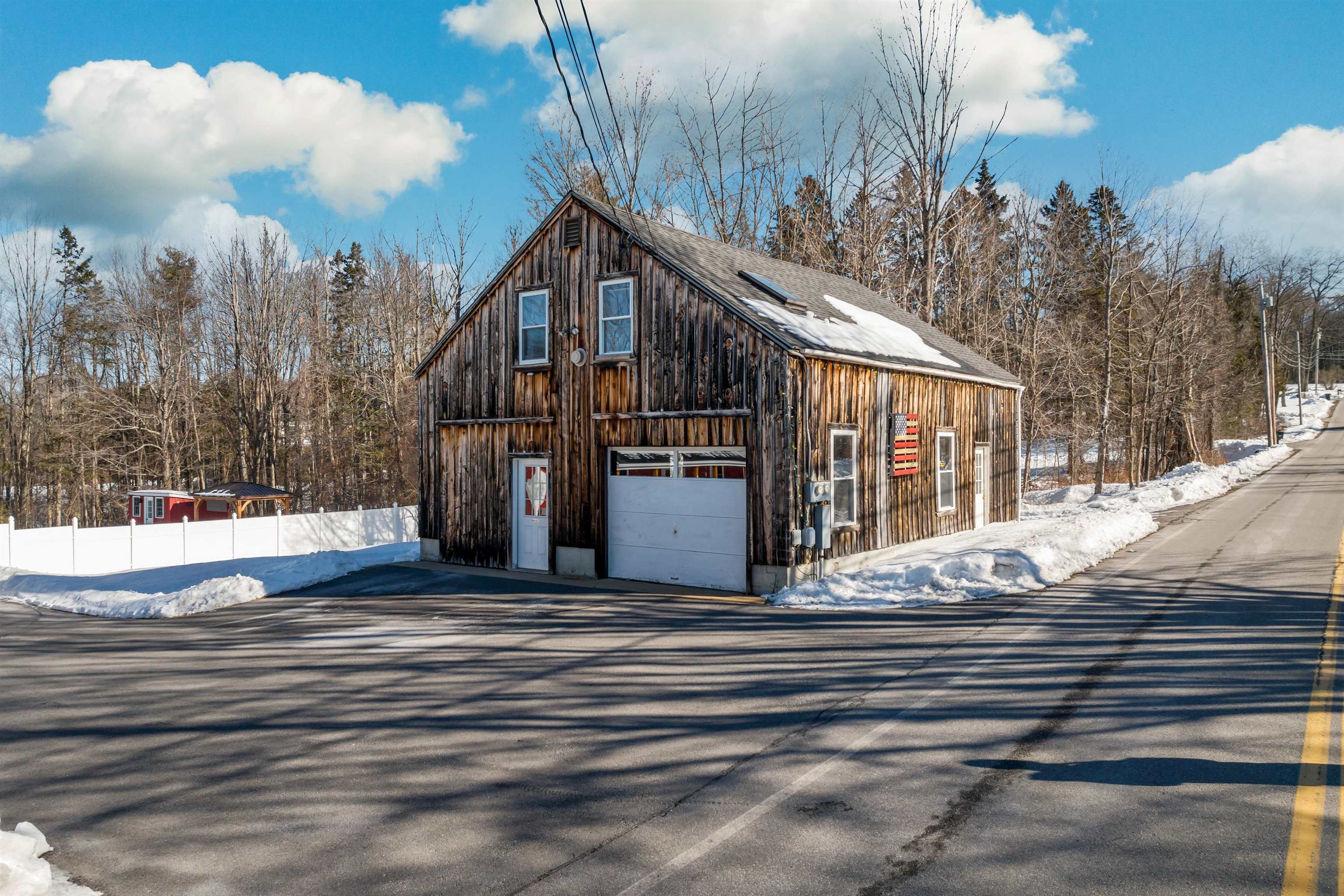 120 Saltmarsh Pond Road