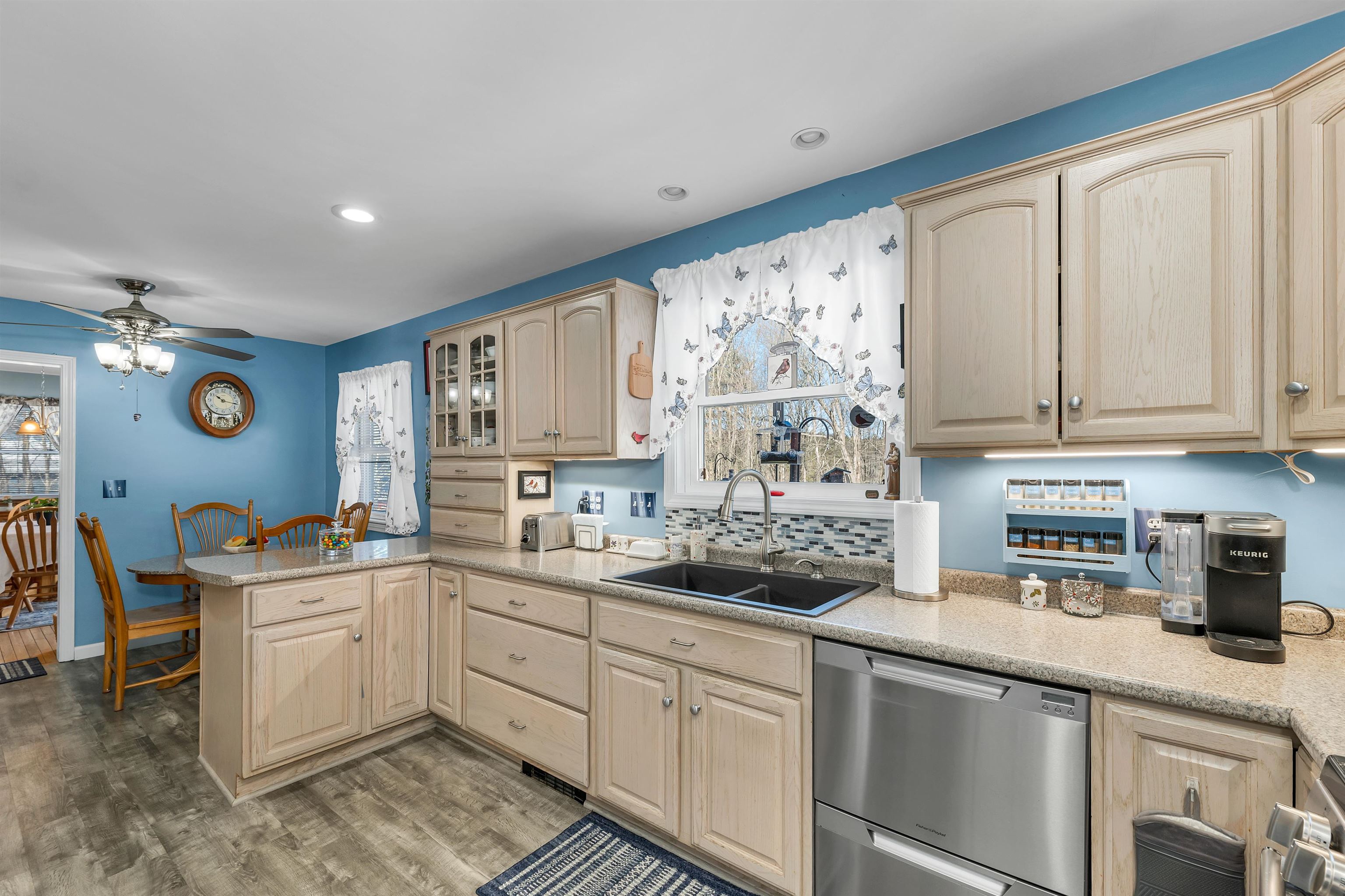 120 Saltmarsh Pond Road