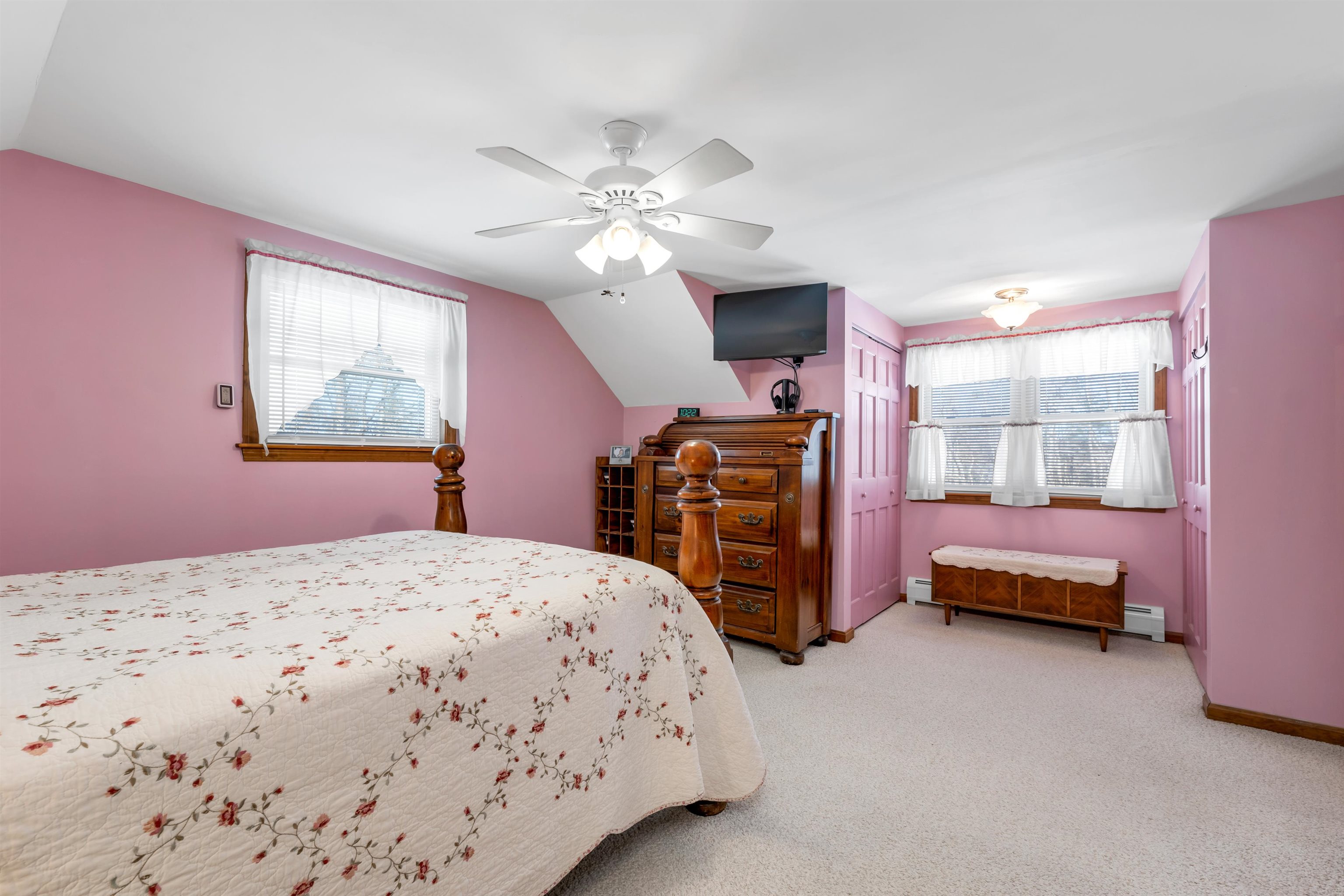 120 Saltmarsh Pond Road