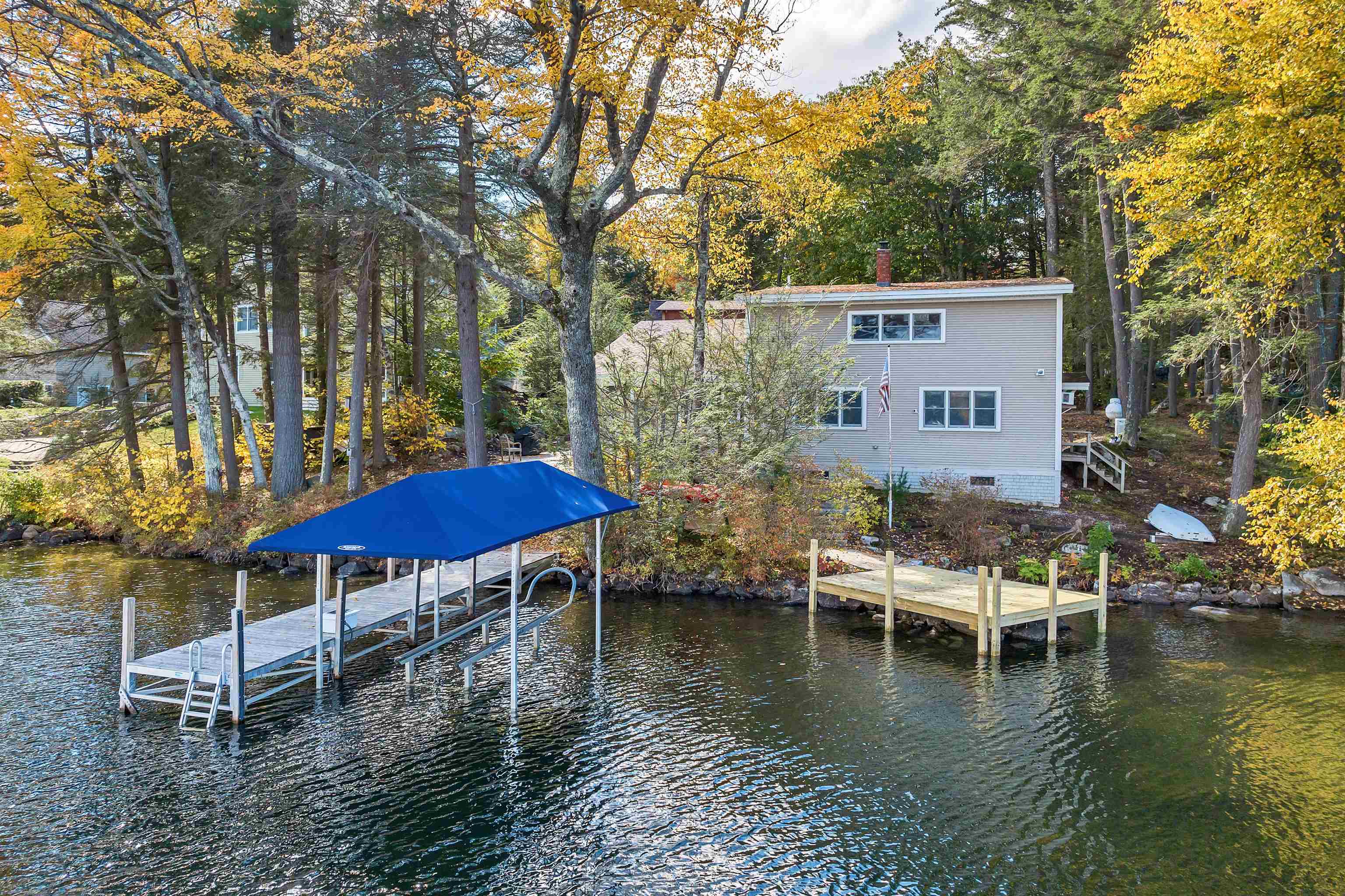 76 Rollins Road