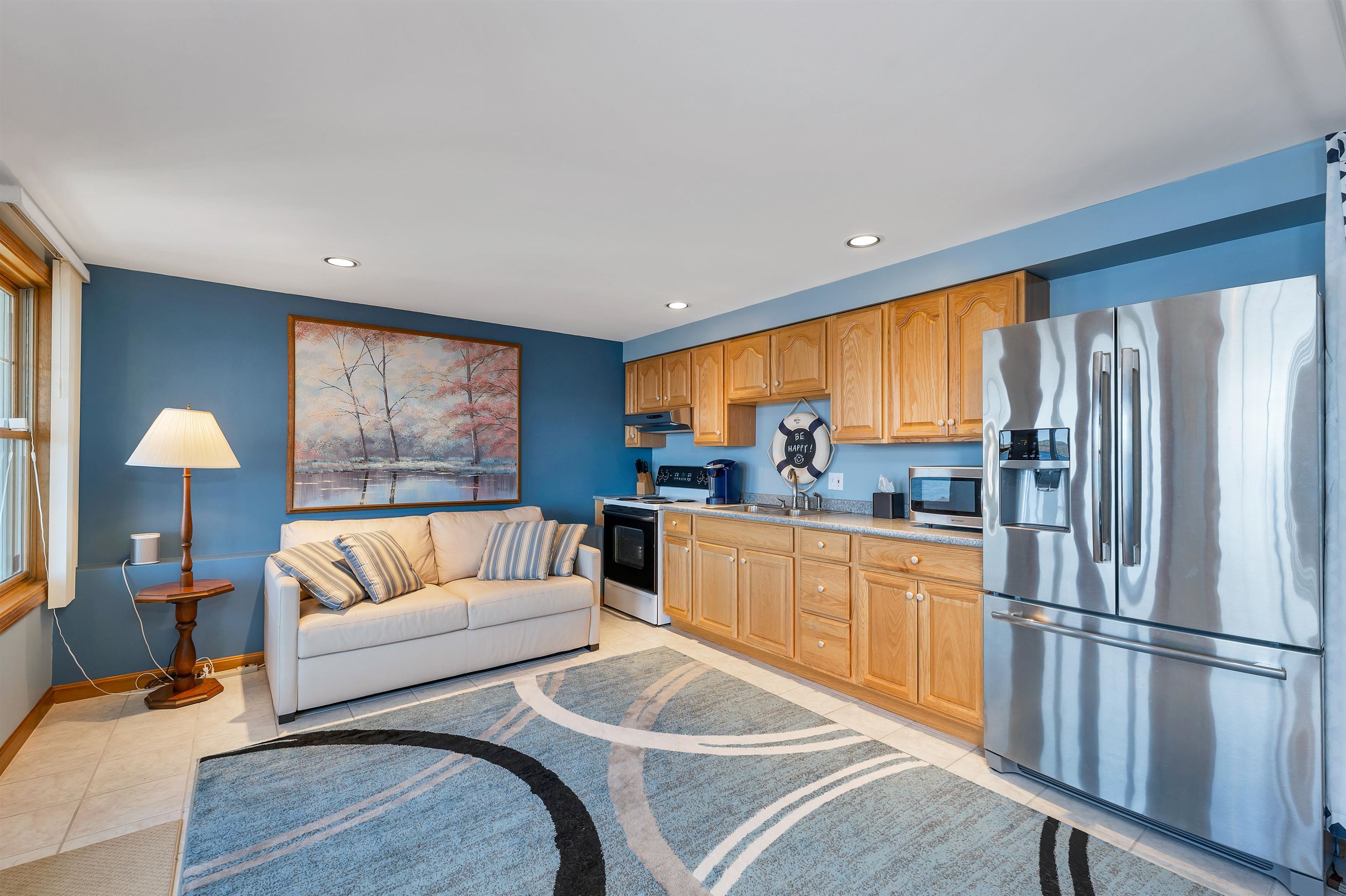 35 Lakeside Drive