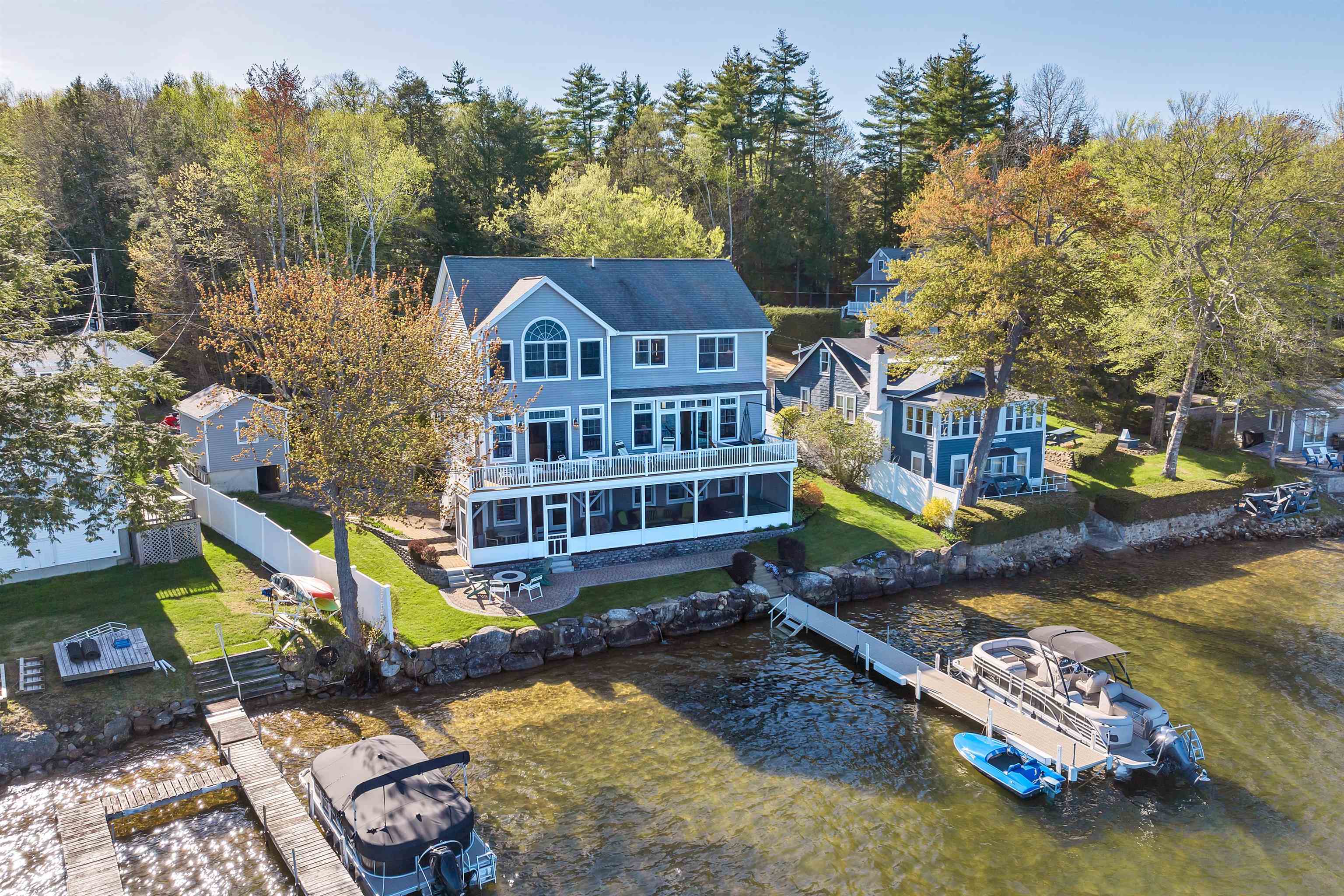 35 Lakeside Drive