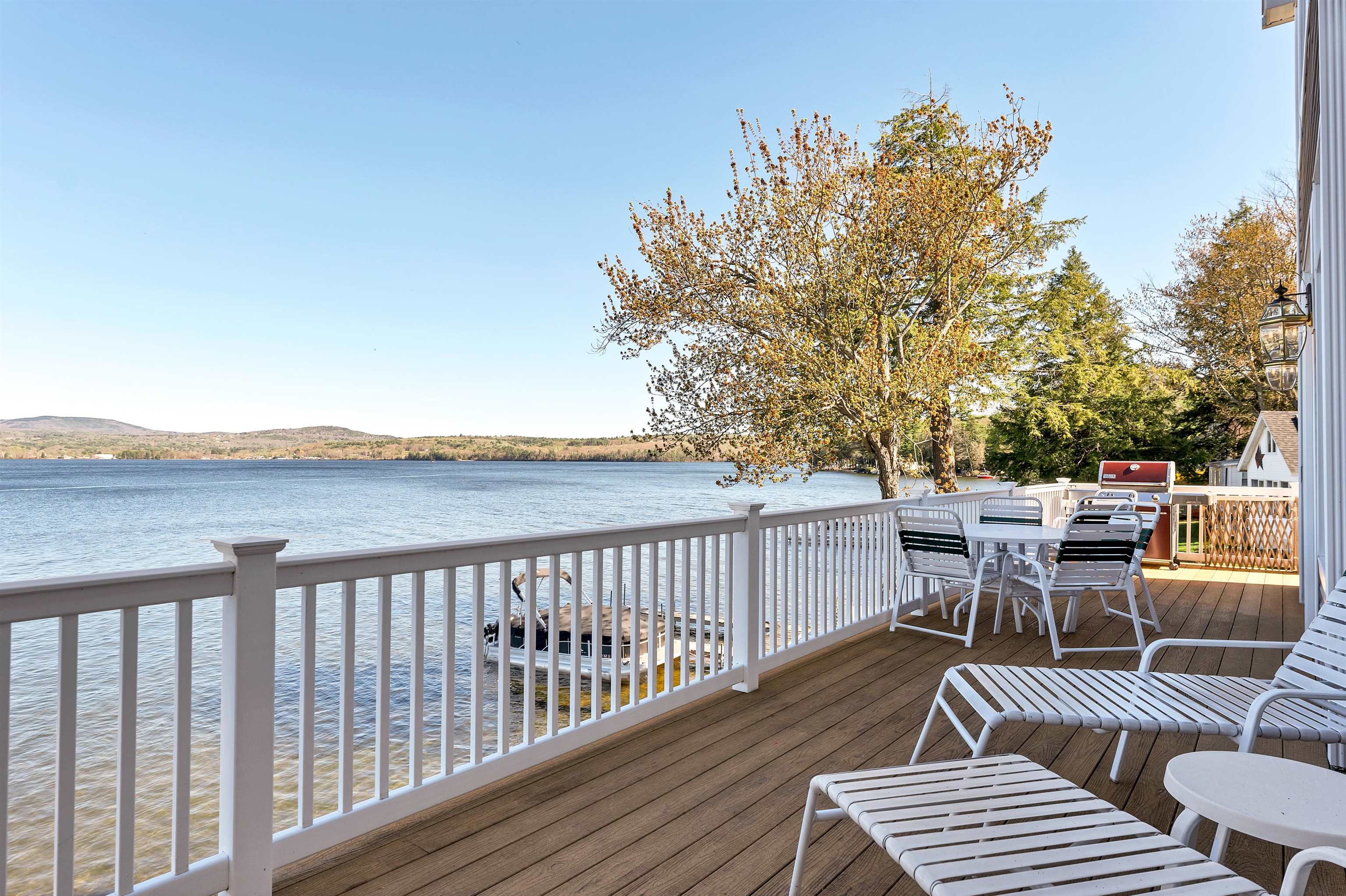 35 Lakeside Drive