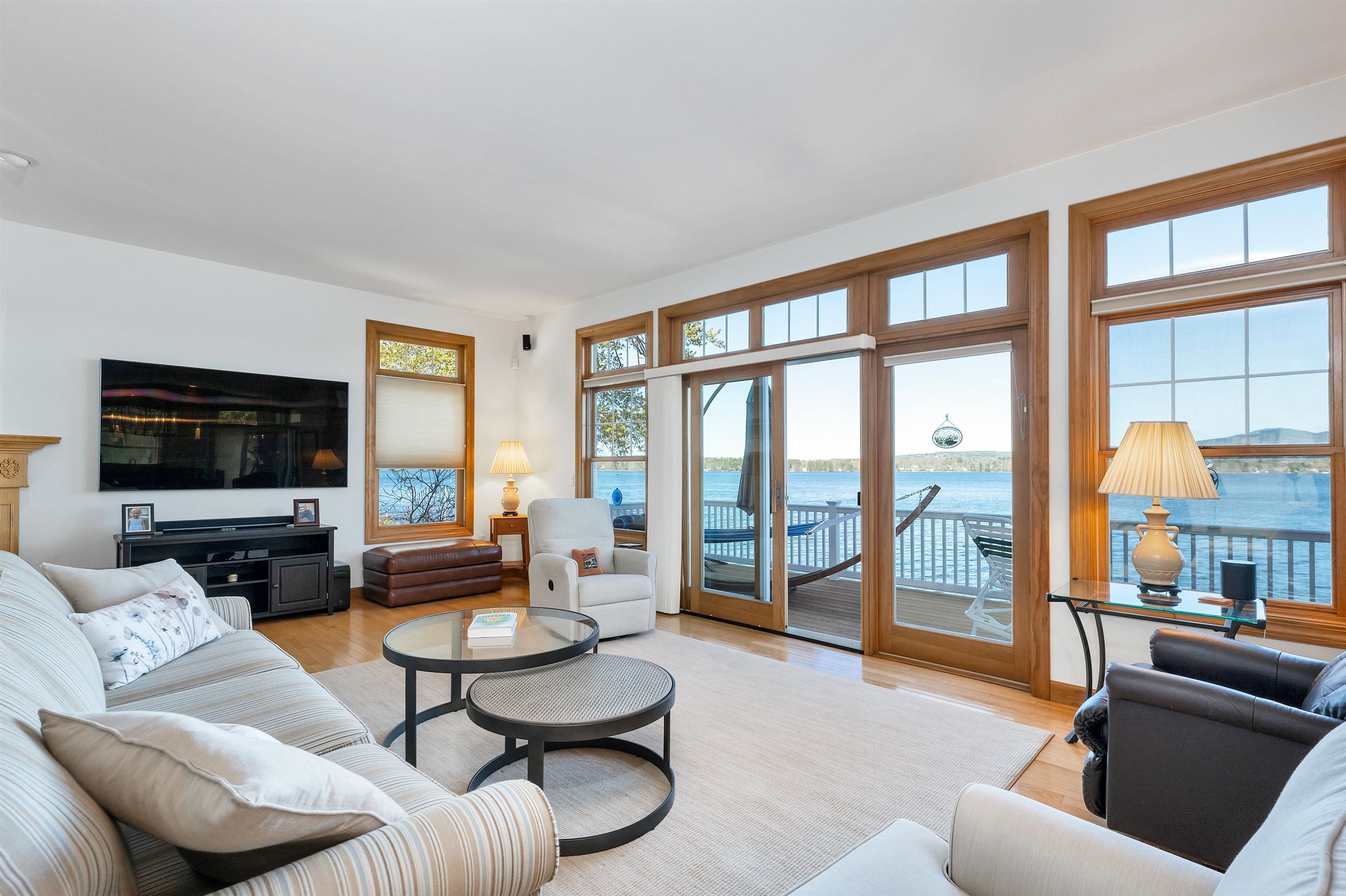 35 Lakeside Drive