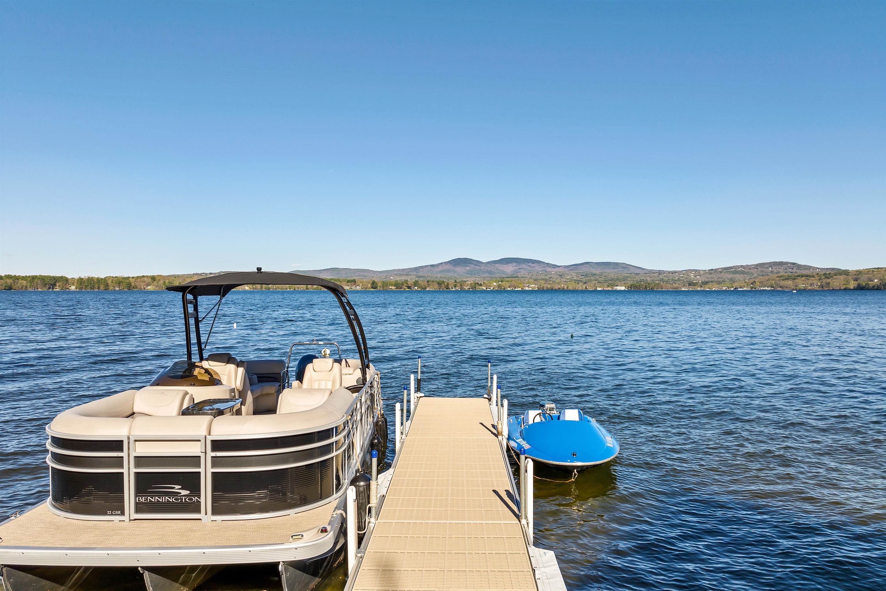 35 Lakeside Drive