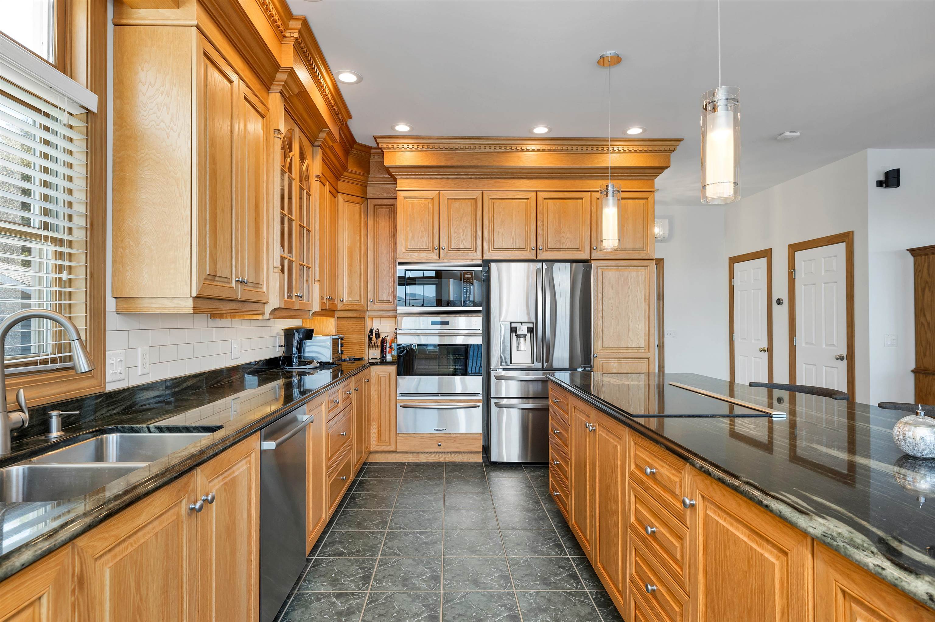 35 Lakeside Drive