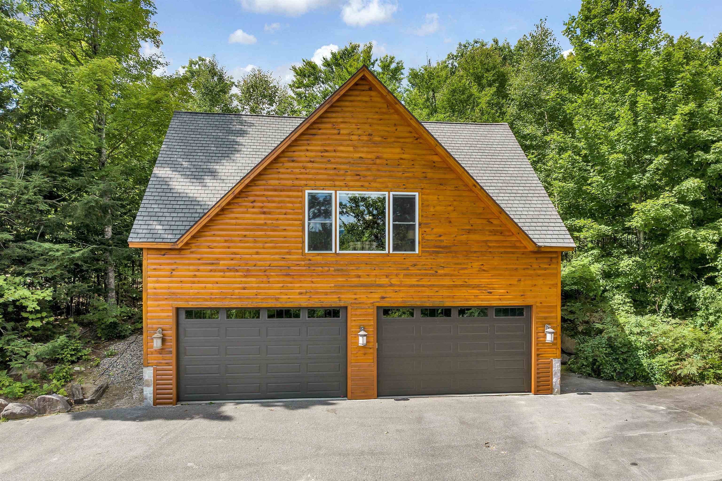 10 Abnaki Lane
