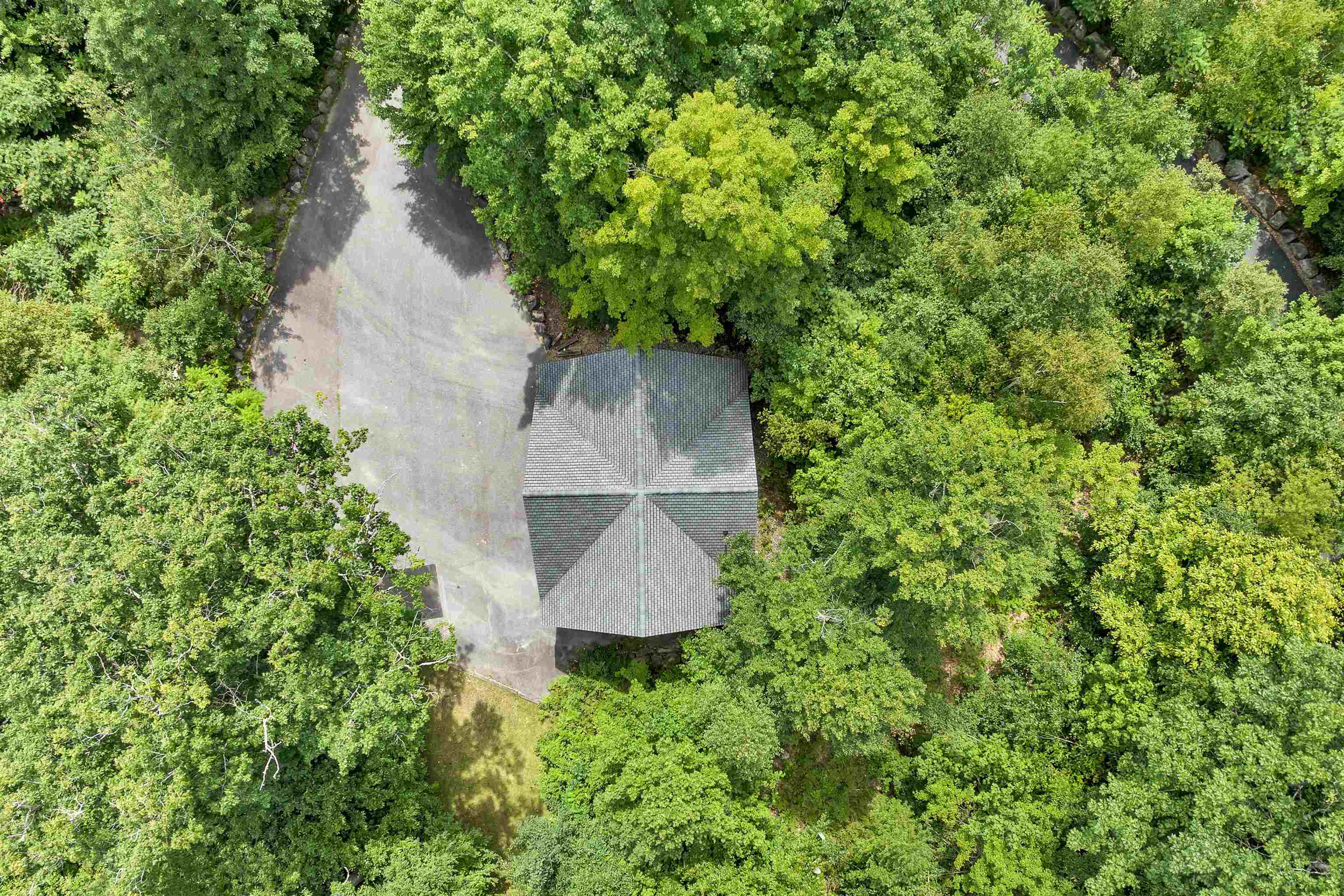 10 Abnaki Lane