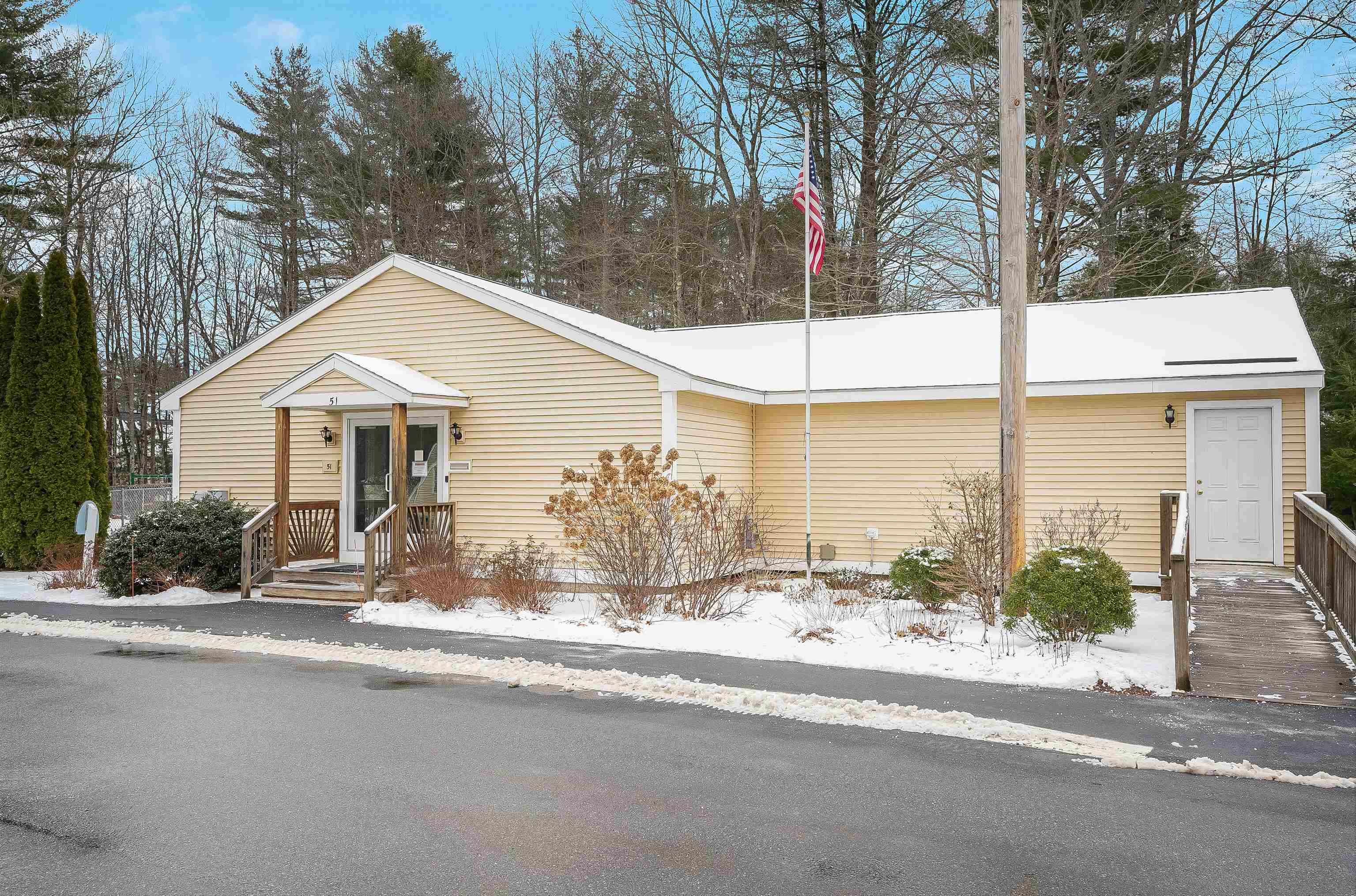 51 Bluffs Drive