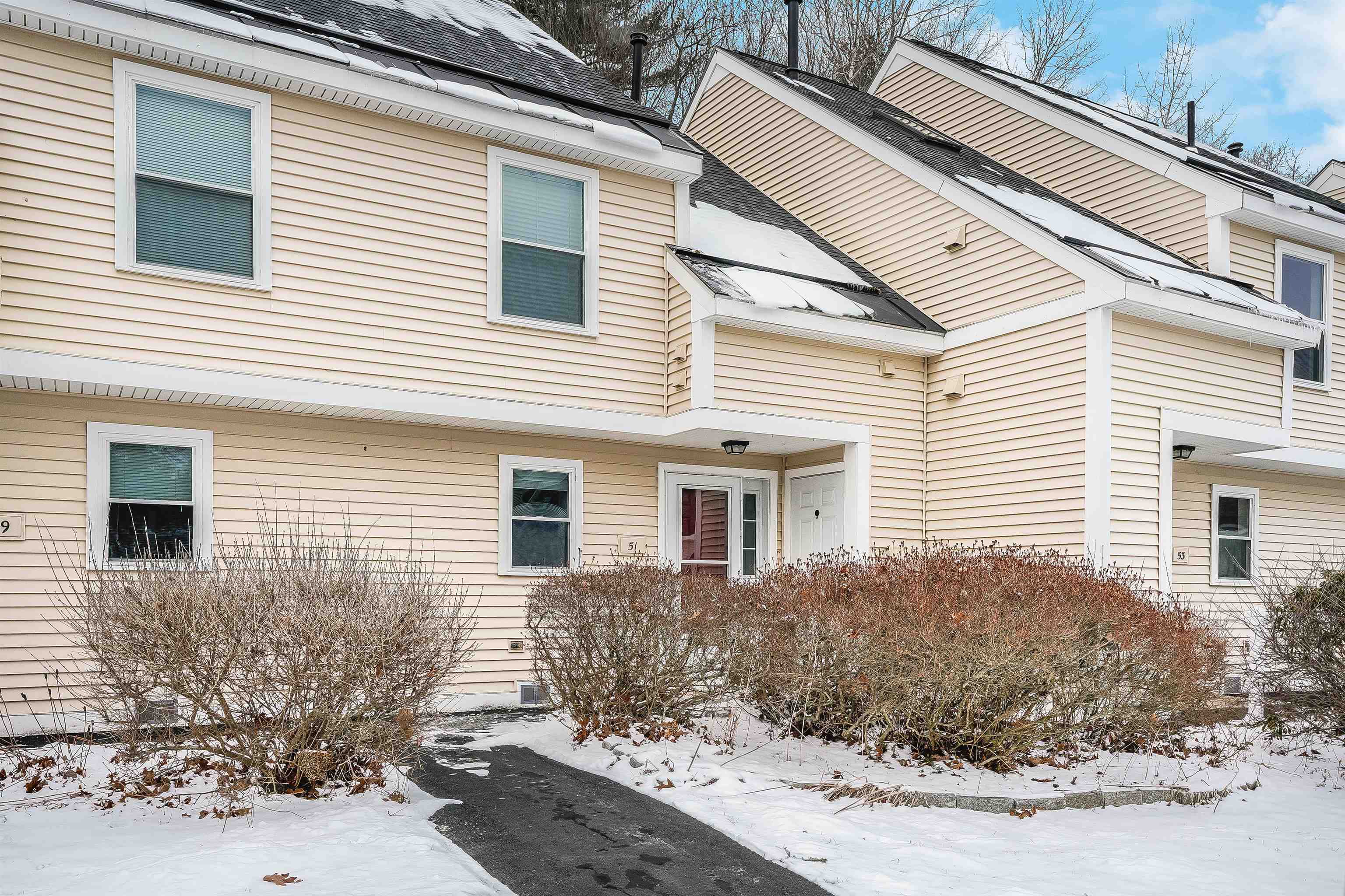 51 Bluffs Drive