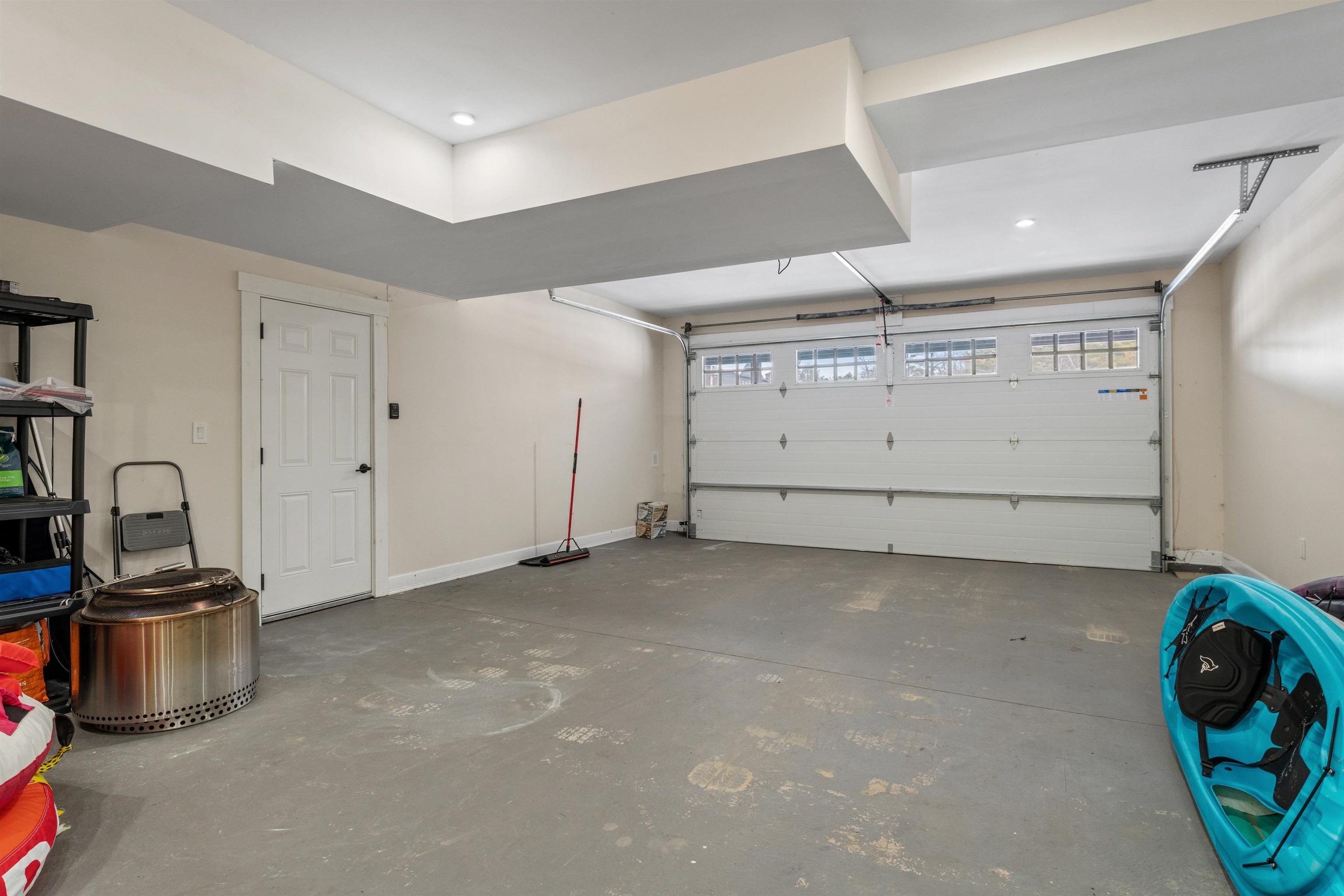 2 Pond Road