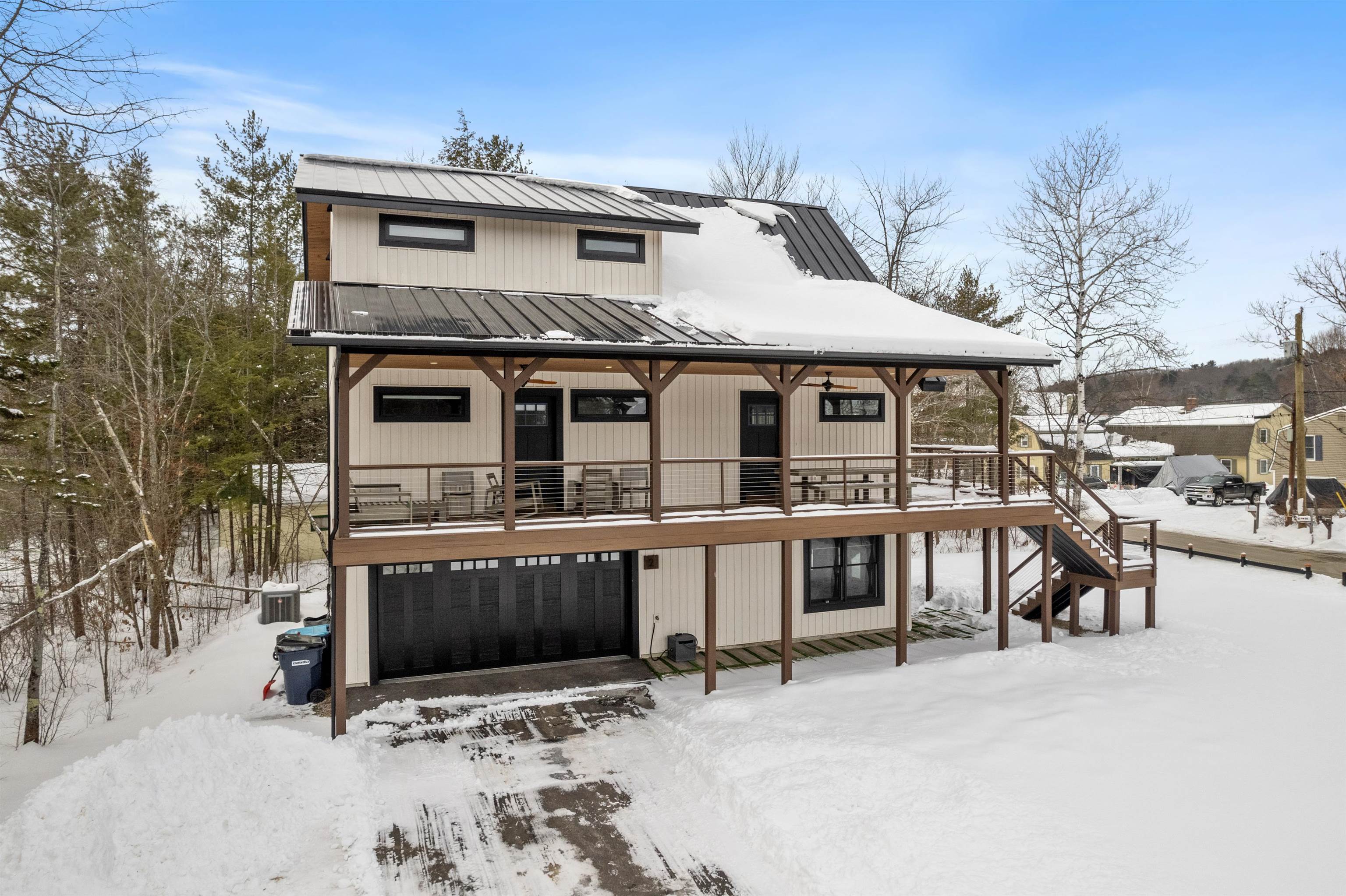 2 Pond Road