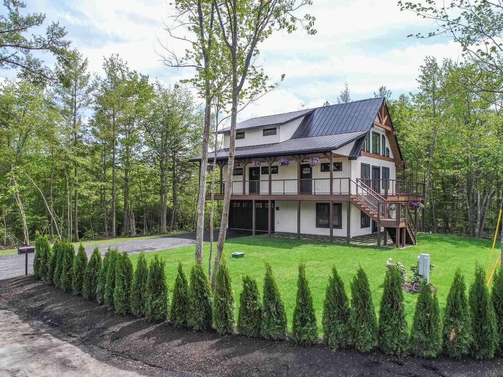 2 Pond Road
