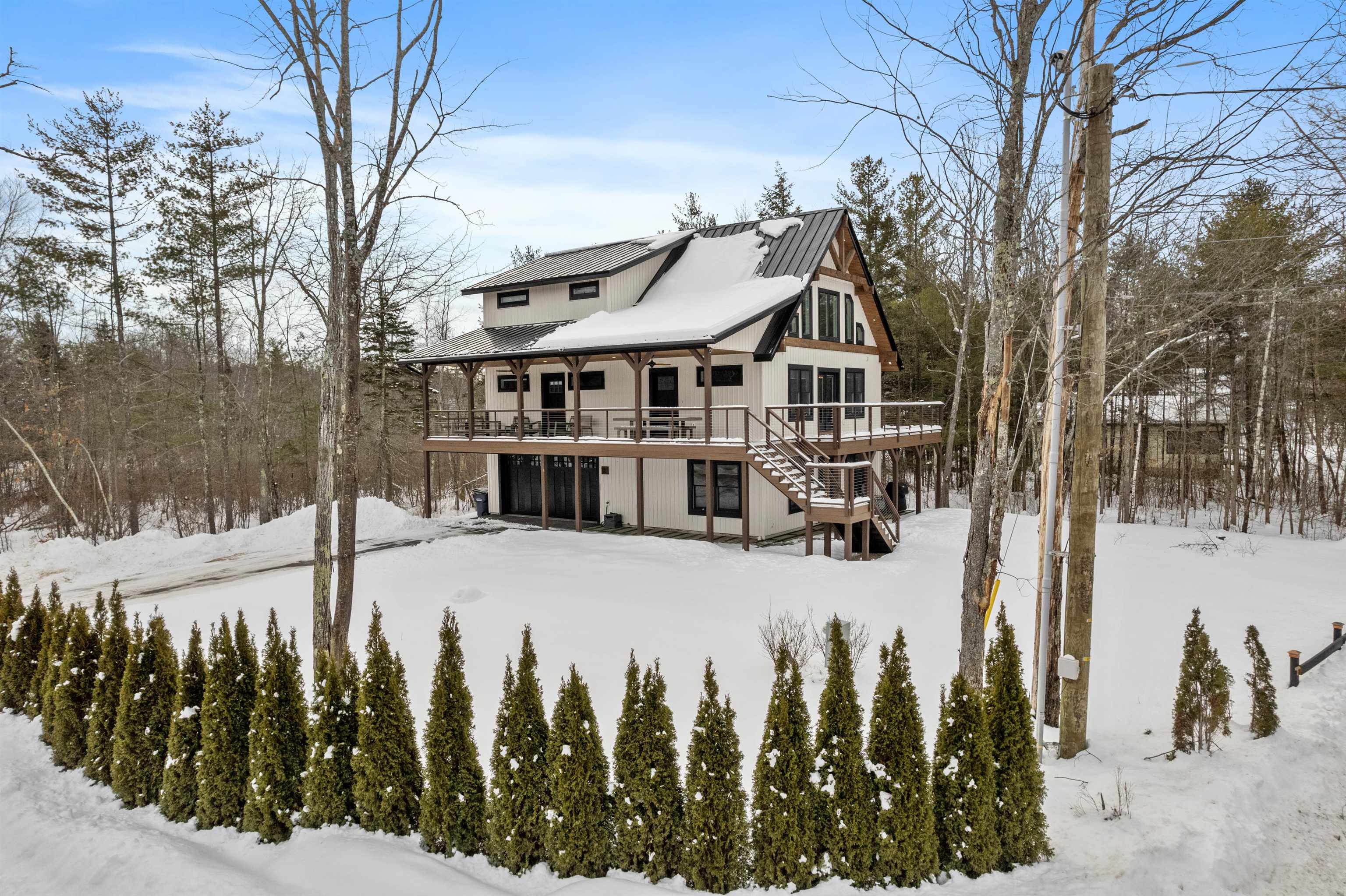 2 Pond Road