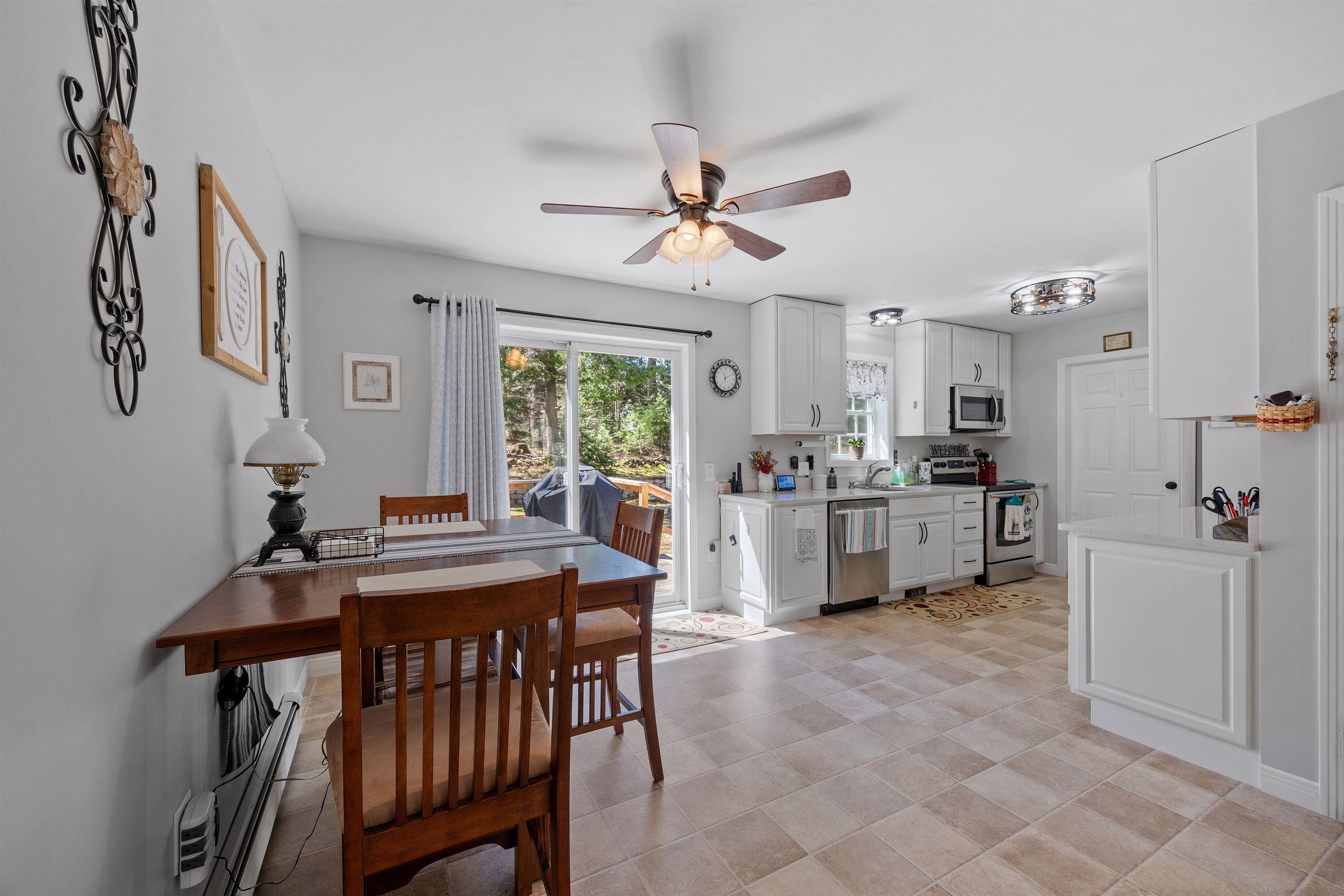 27 Woodcrest Drive