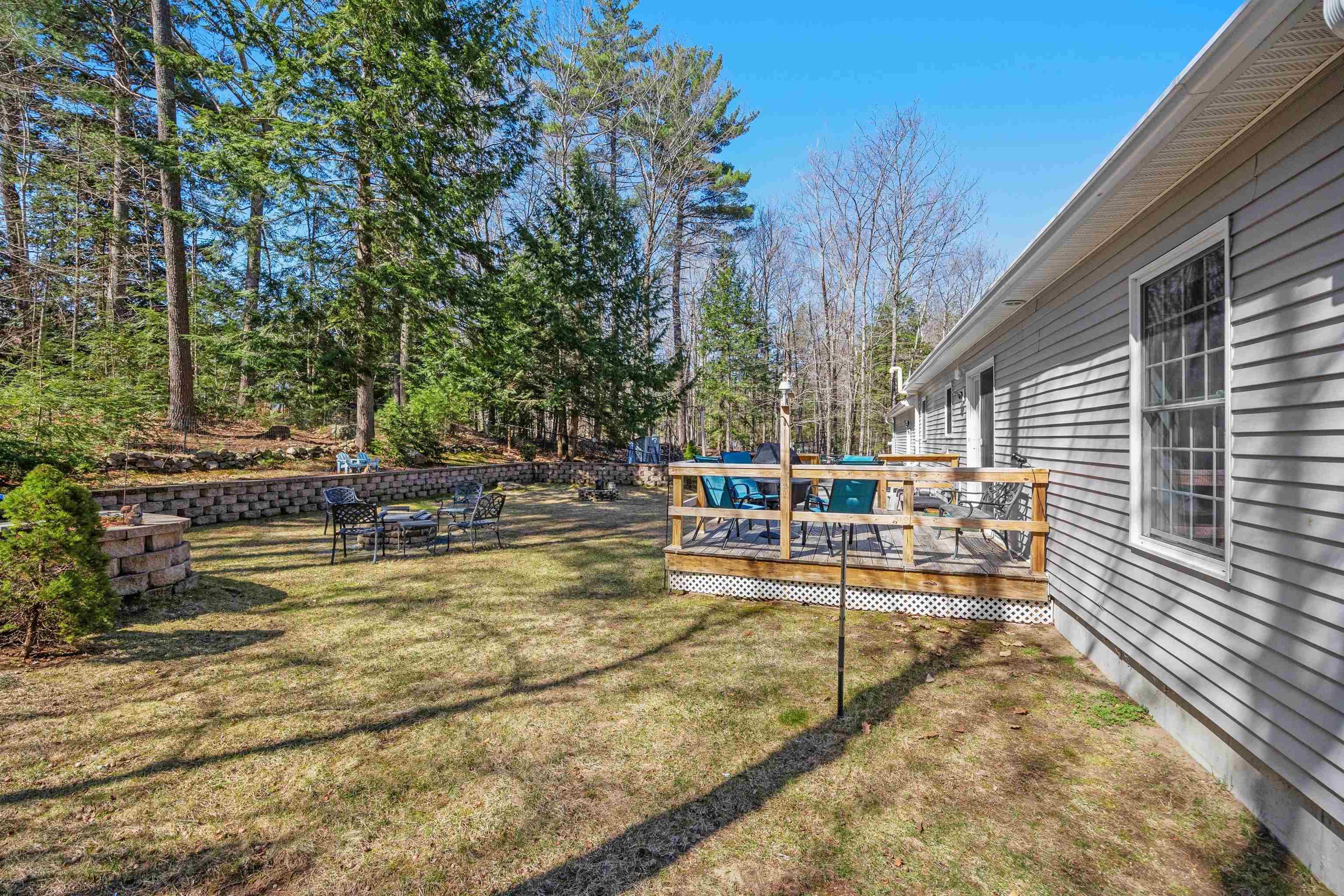 27 Woodcrest Drive